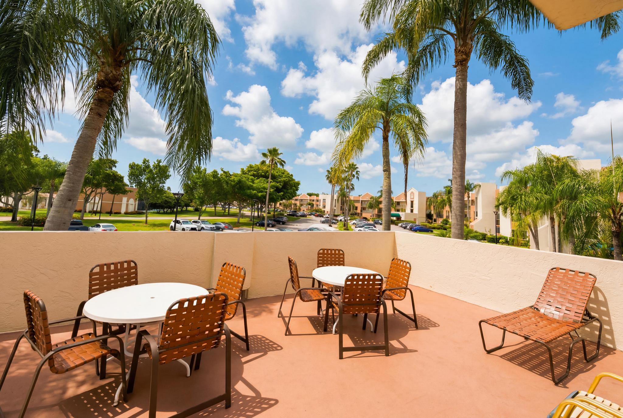 7232 FAIRFAX #205, Tamarac FL 33321