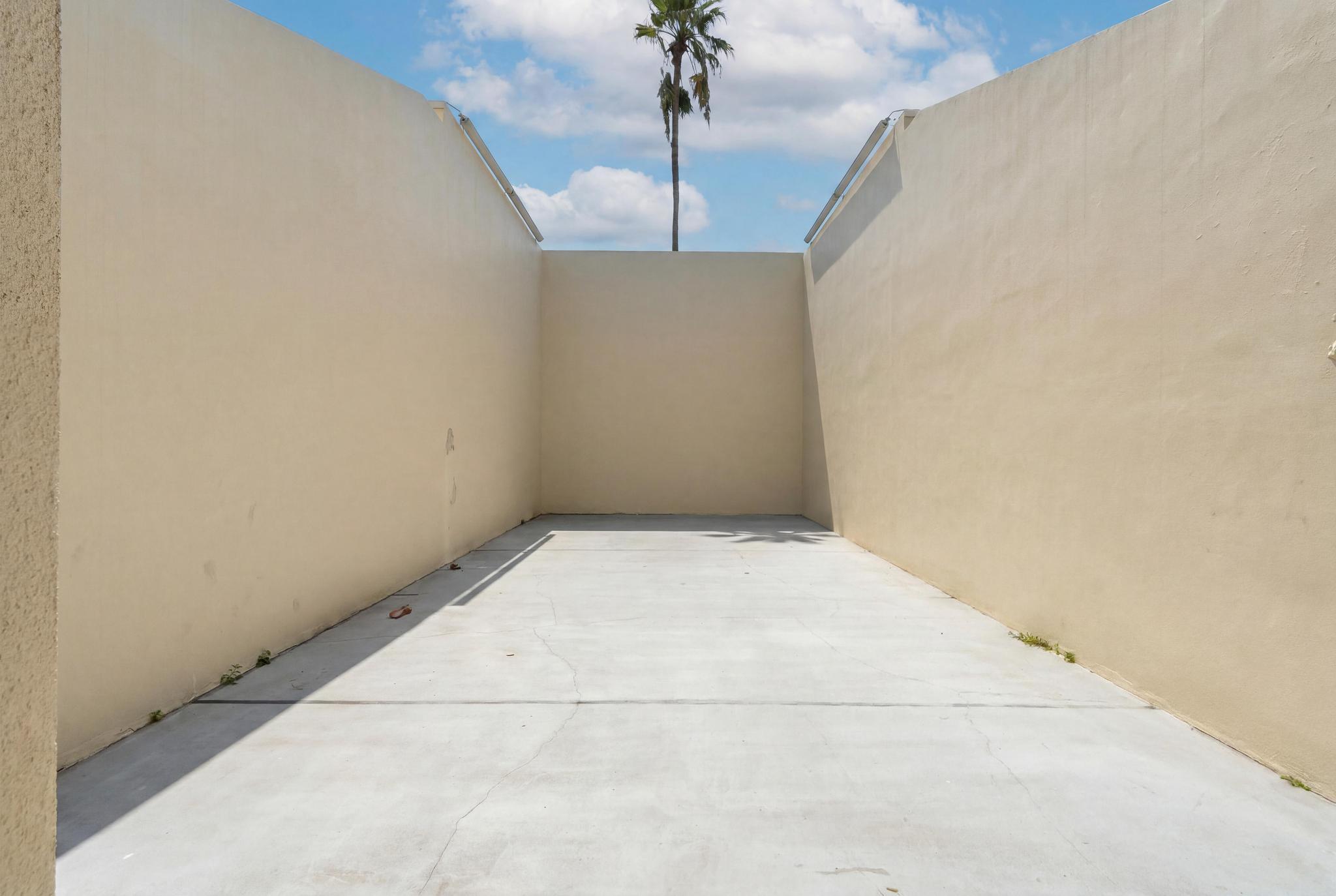 7232 FAIRFAX #205, Tamarac FL 33321