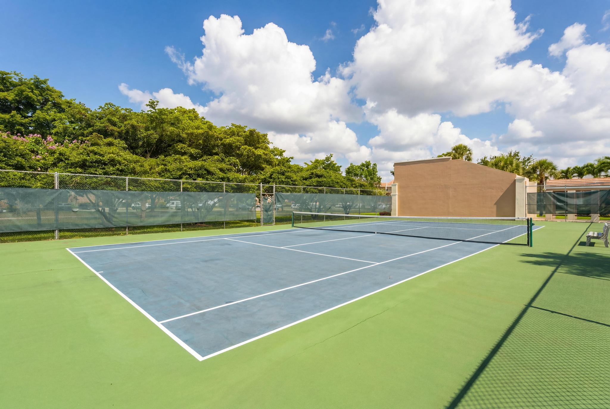 7232 FAIRFAX #205, Tamarac FL 33321