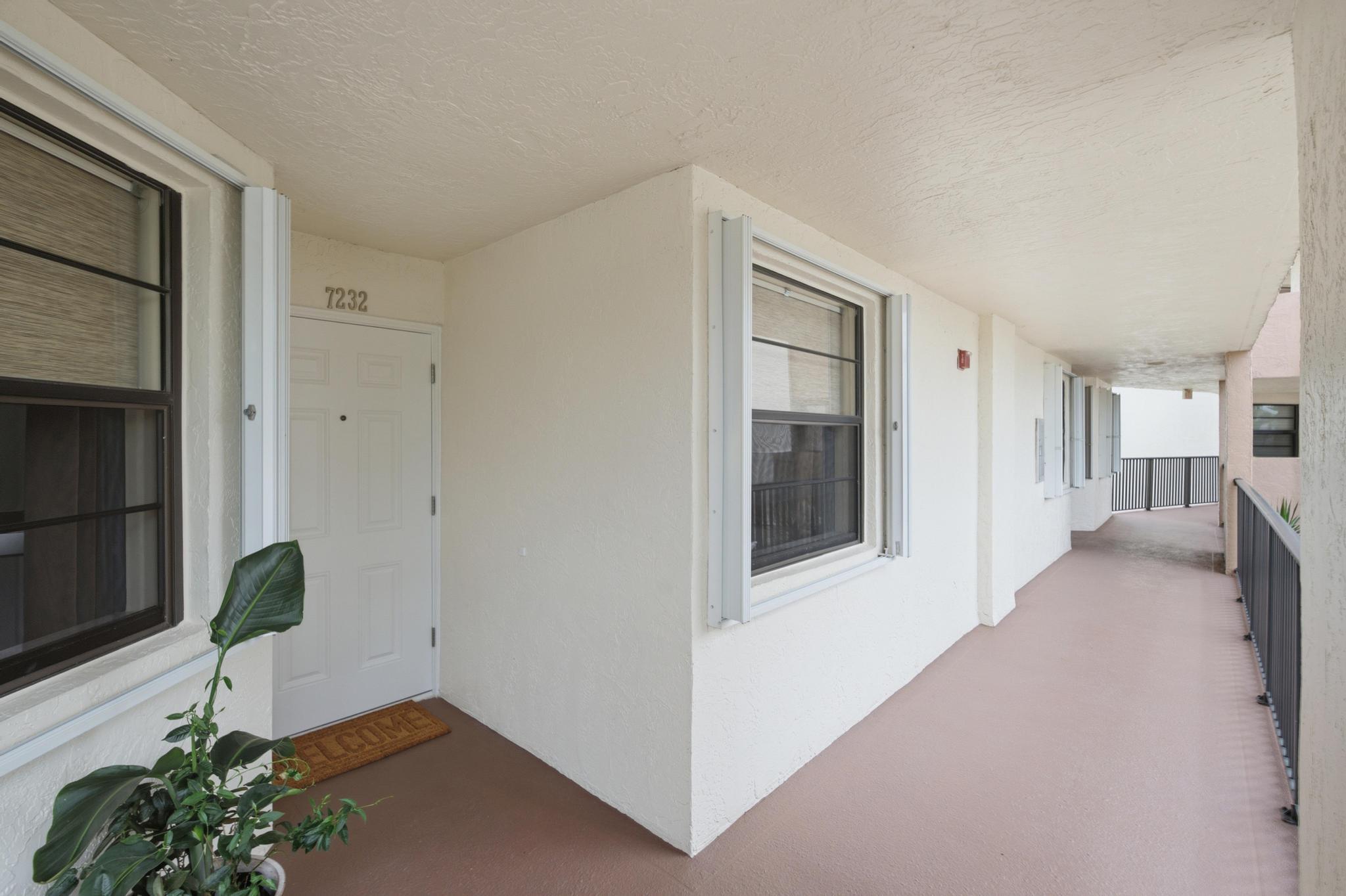 7232 FAIRFAX #205, Tamarac FL 33321