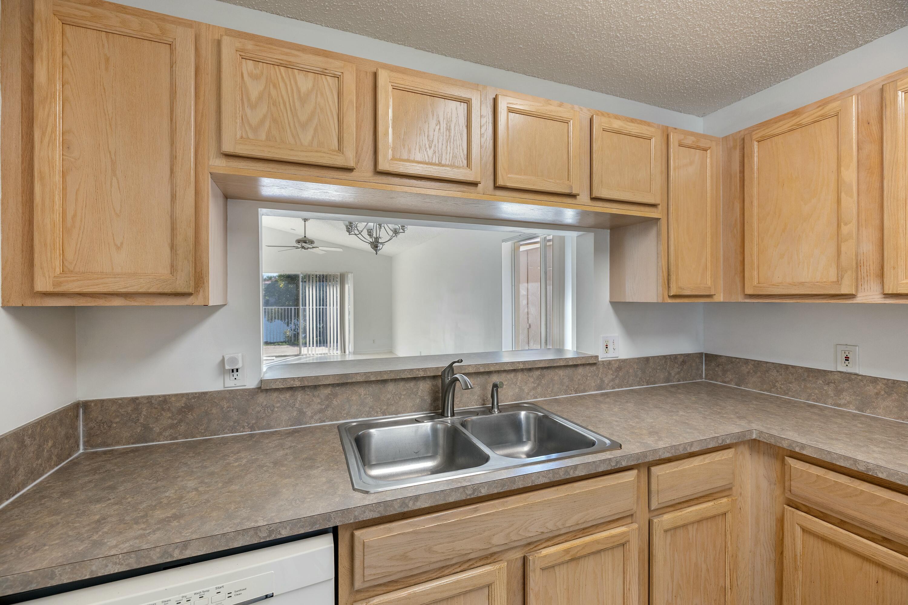 3800 WOODFIELD, Coconut Creek FL 33073