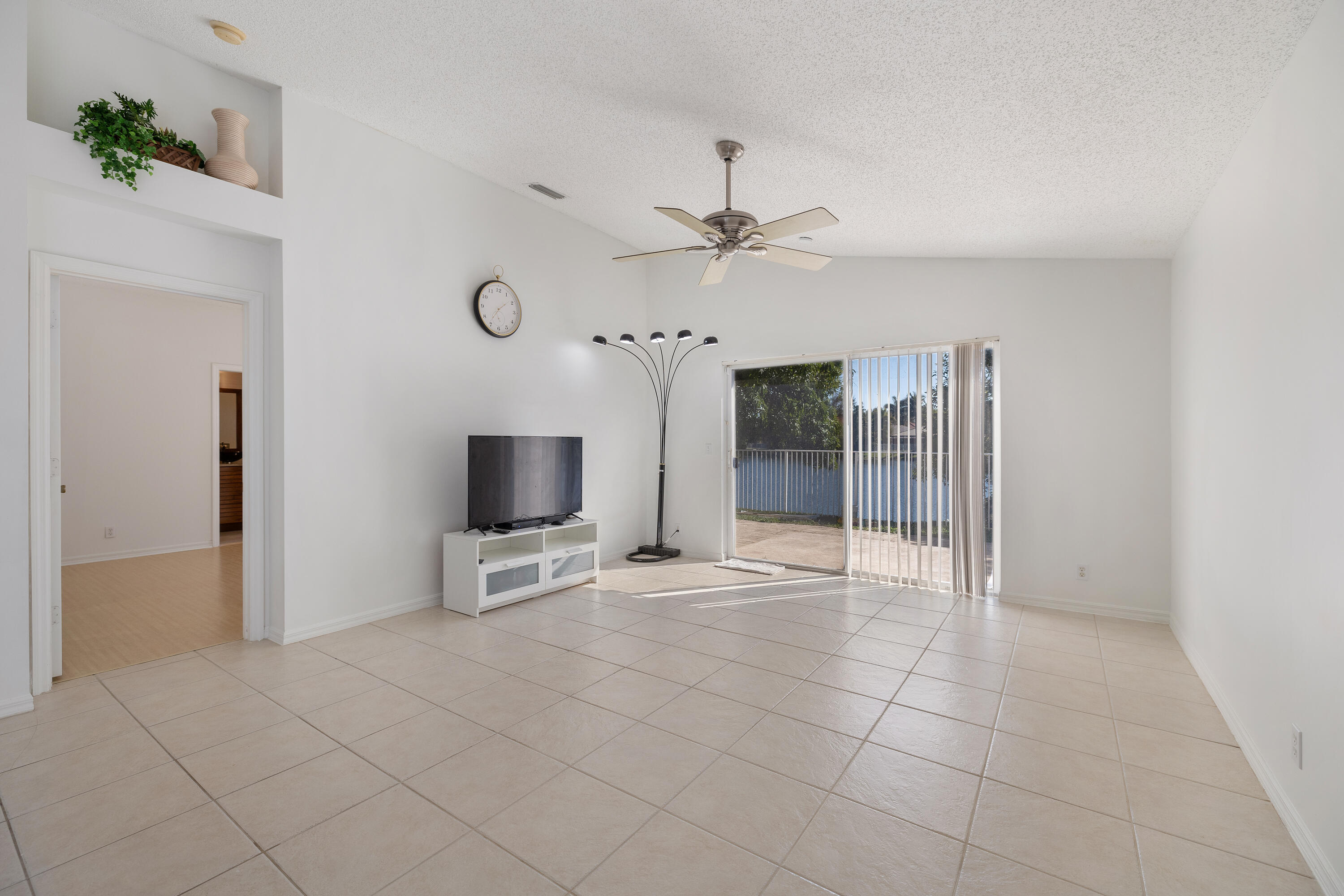 3800 WOODFIELD, Coconut Creek FL 33073