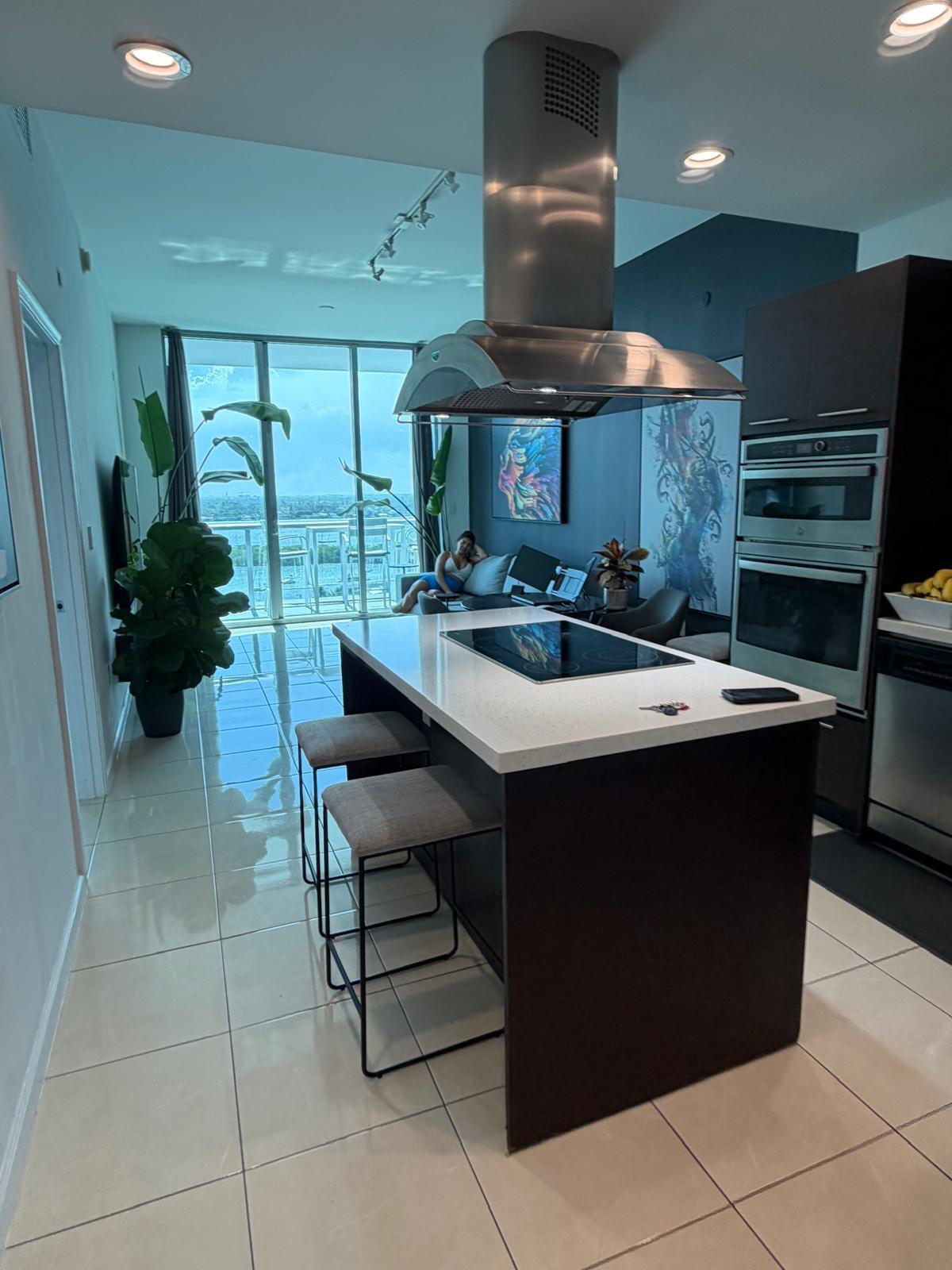 7930 EAST #1506, North Bay Village FL 33141