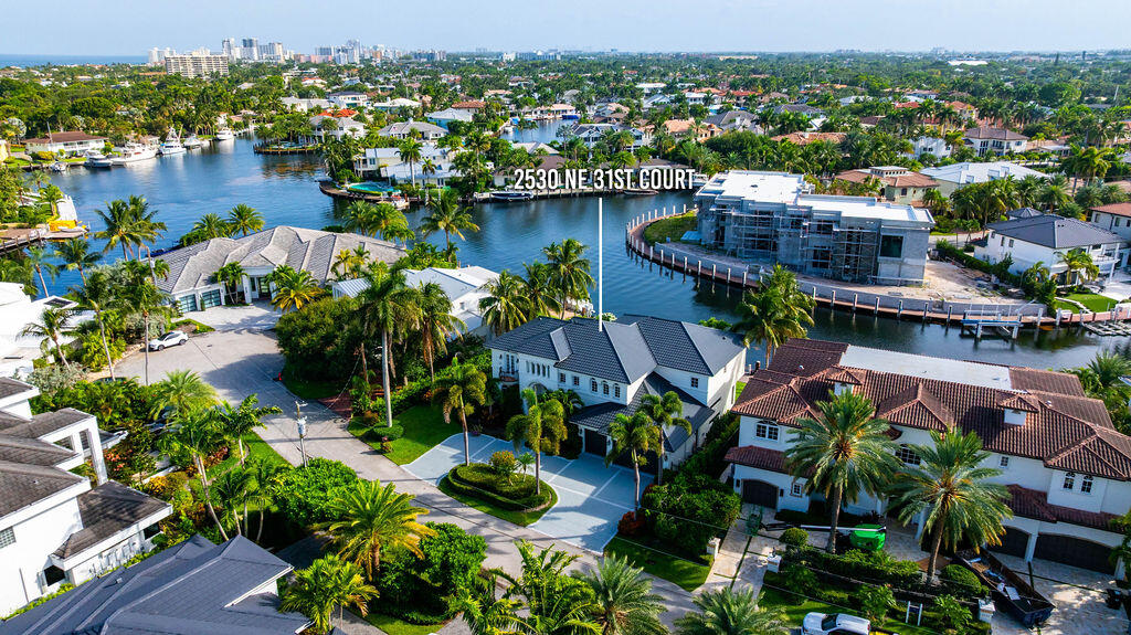 2530 NE 31ST, Lighthouse Point FL 33064