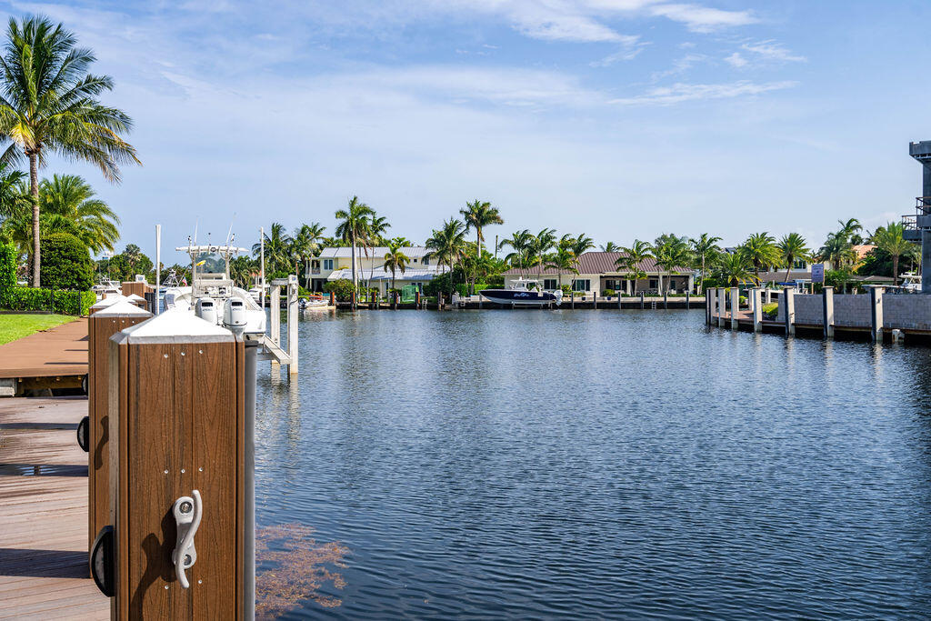 2530 NE 31ST, Lighthouse Point FL 33064