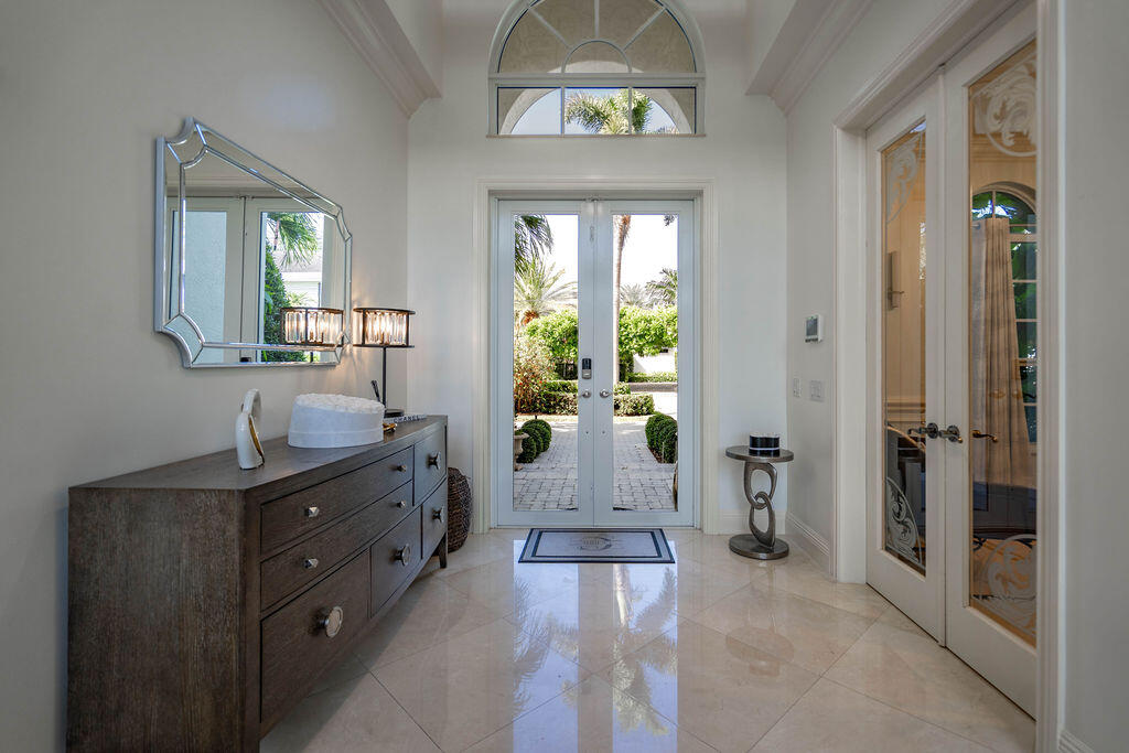 2530 NE 31ST, Lighthouse Point FL 33064