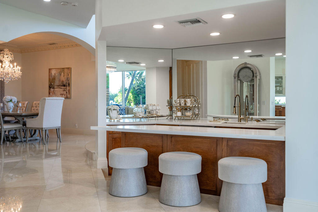 2530 NE 31ST, Lighthouse Point FL 33064