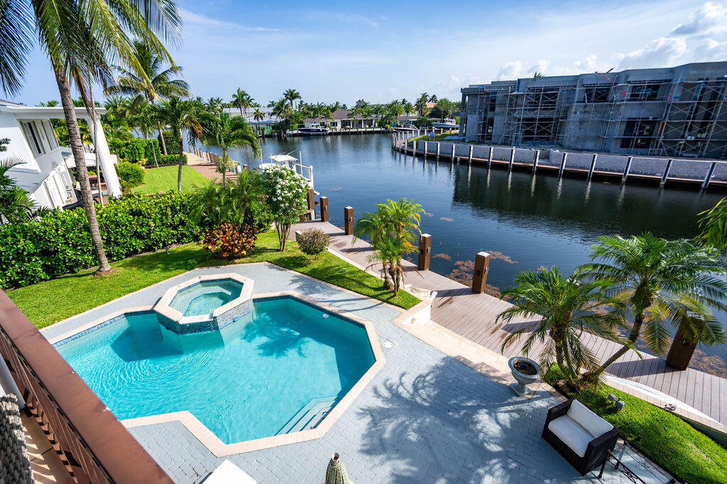 2530 NE 31ST, Lighthouse Point FL 33064