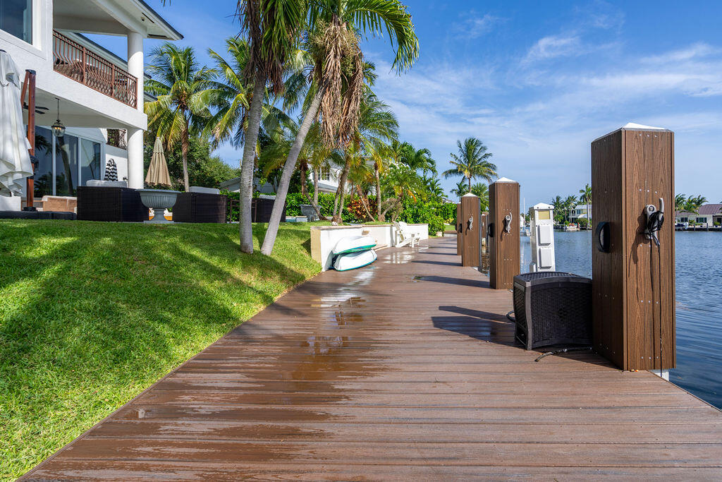 2530 NE 31ST, Lighthouse Point FL 33064