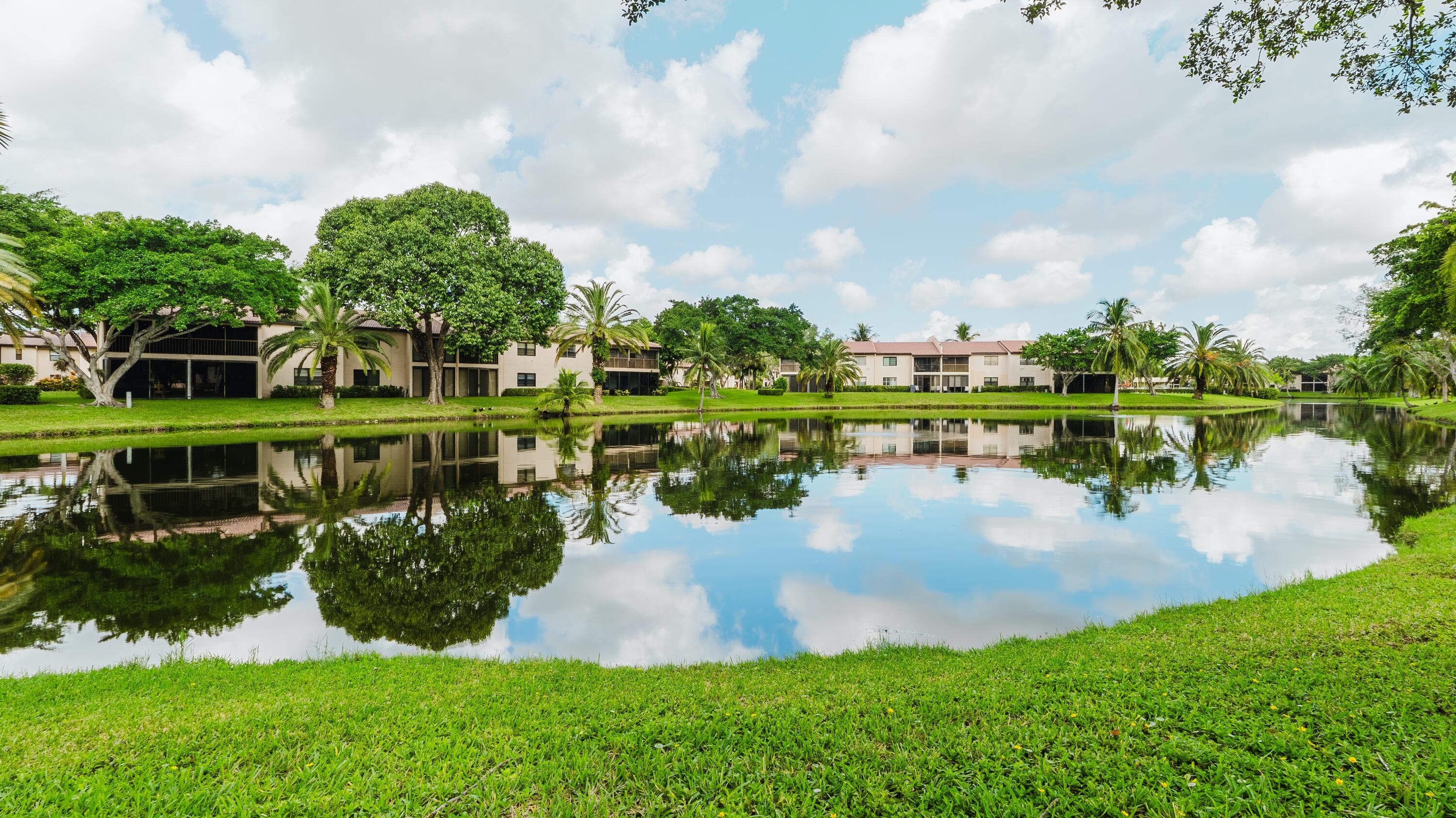 9277 Vista Del Lago #39B, Boca Raton FL 33428