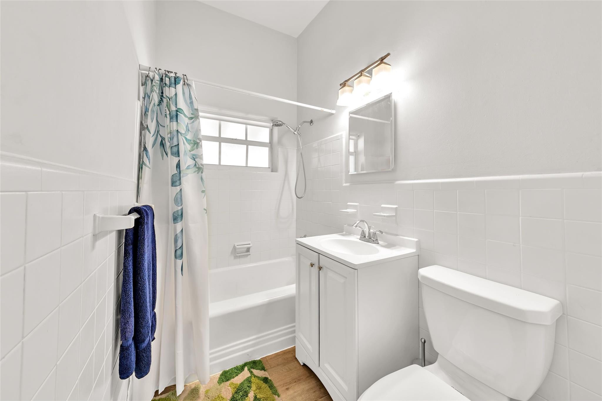 805 NE 17th #4, Fort Lauderdale FL 33304