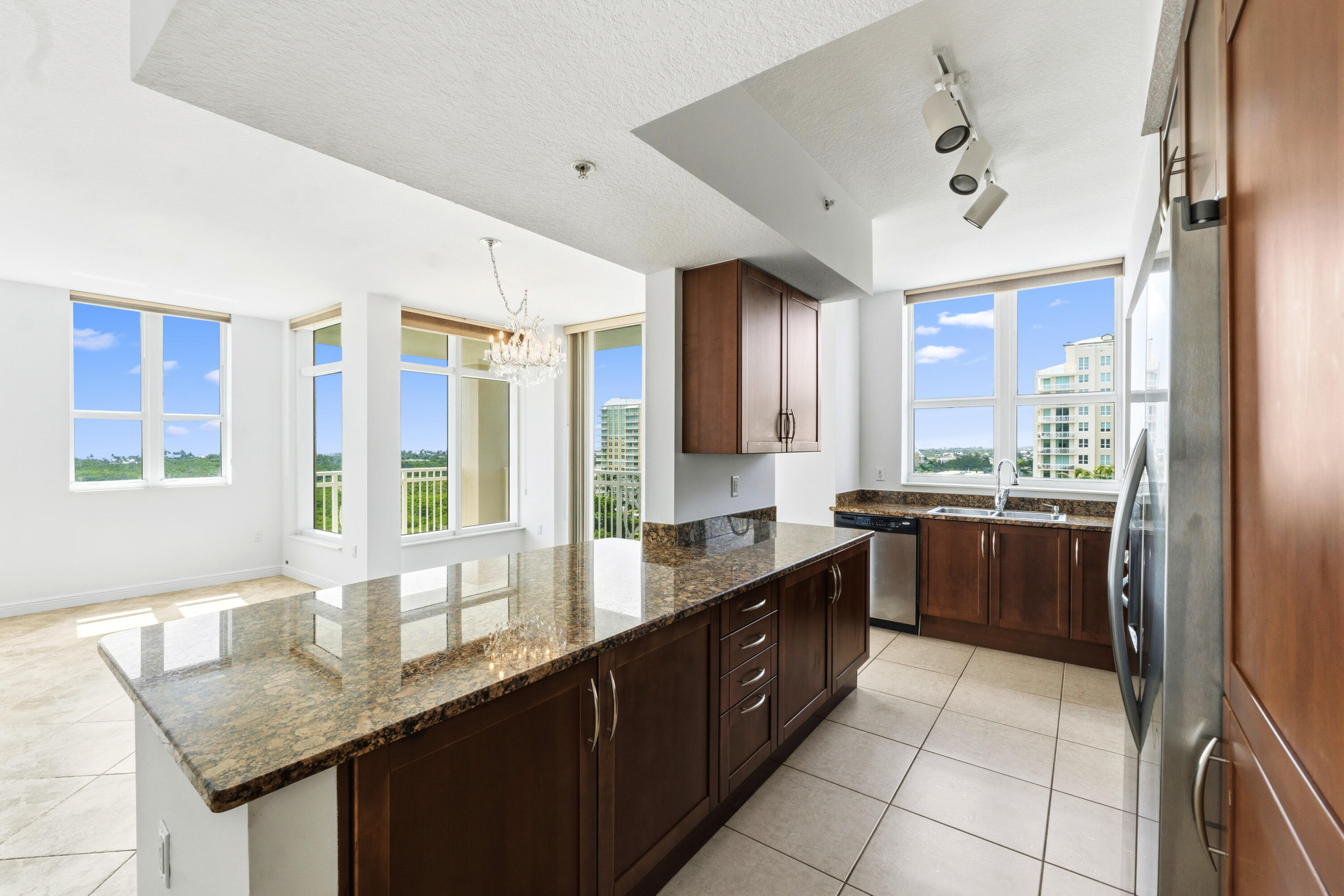 450 N FEDERAL #911, Boynton Beach FL 33435