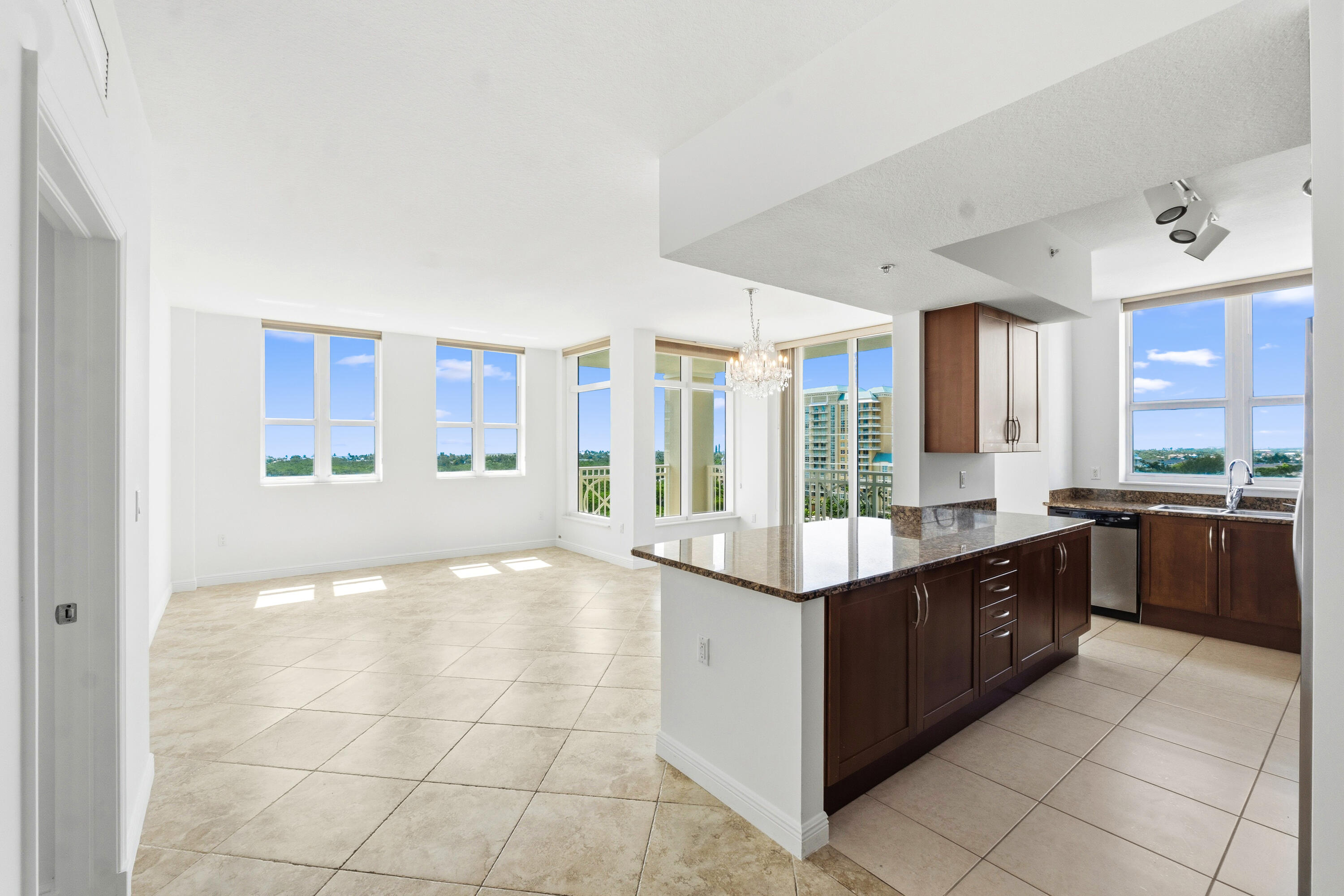450 N FEDERAL #911, Boynton Beach FL 33435