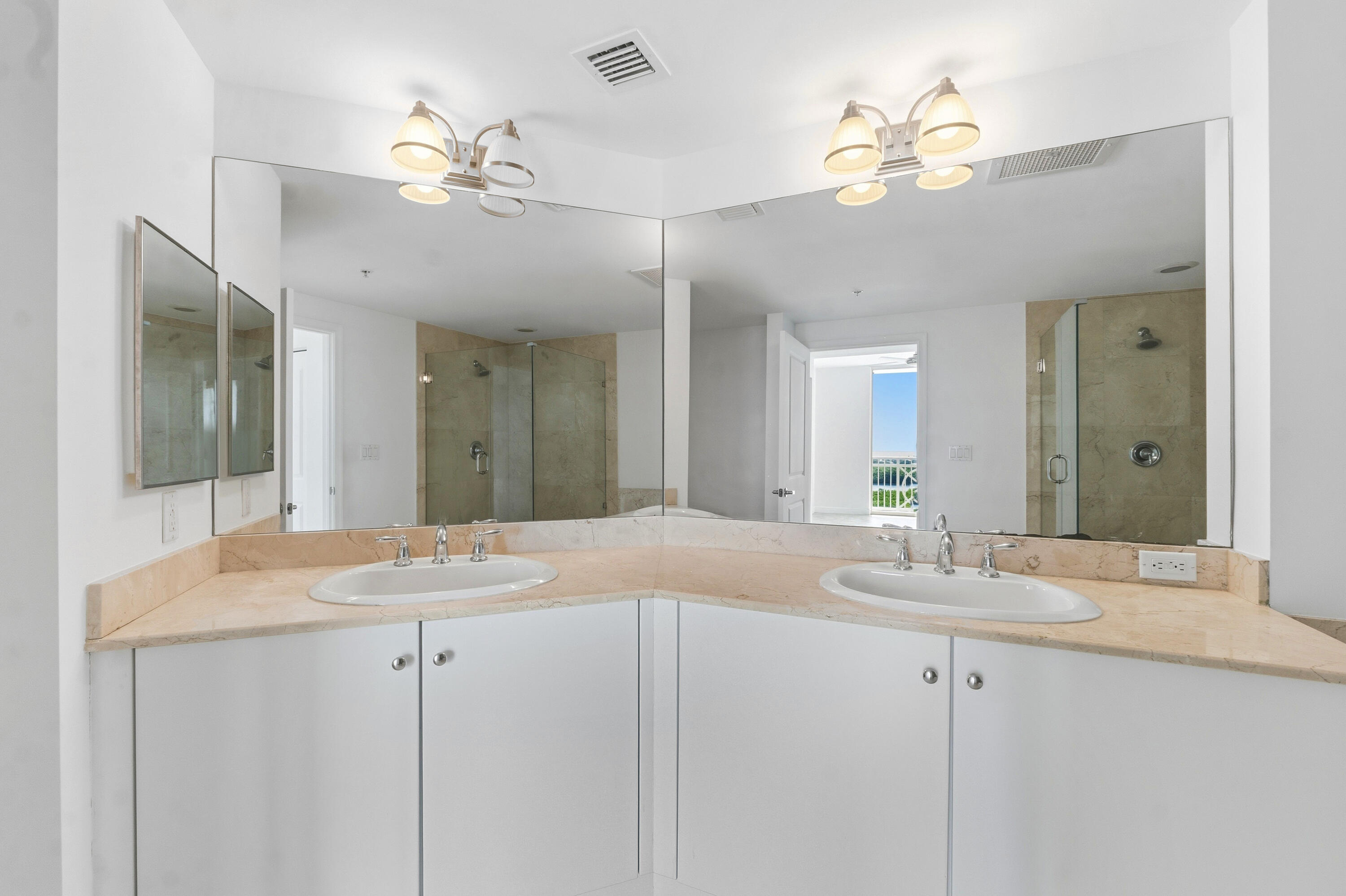 450 N FEDERAL #911, Boynton Beach FL 33435