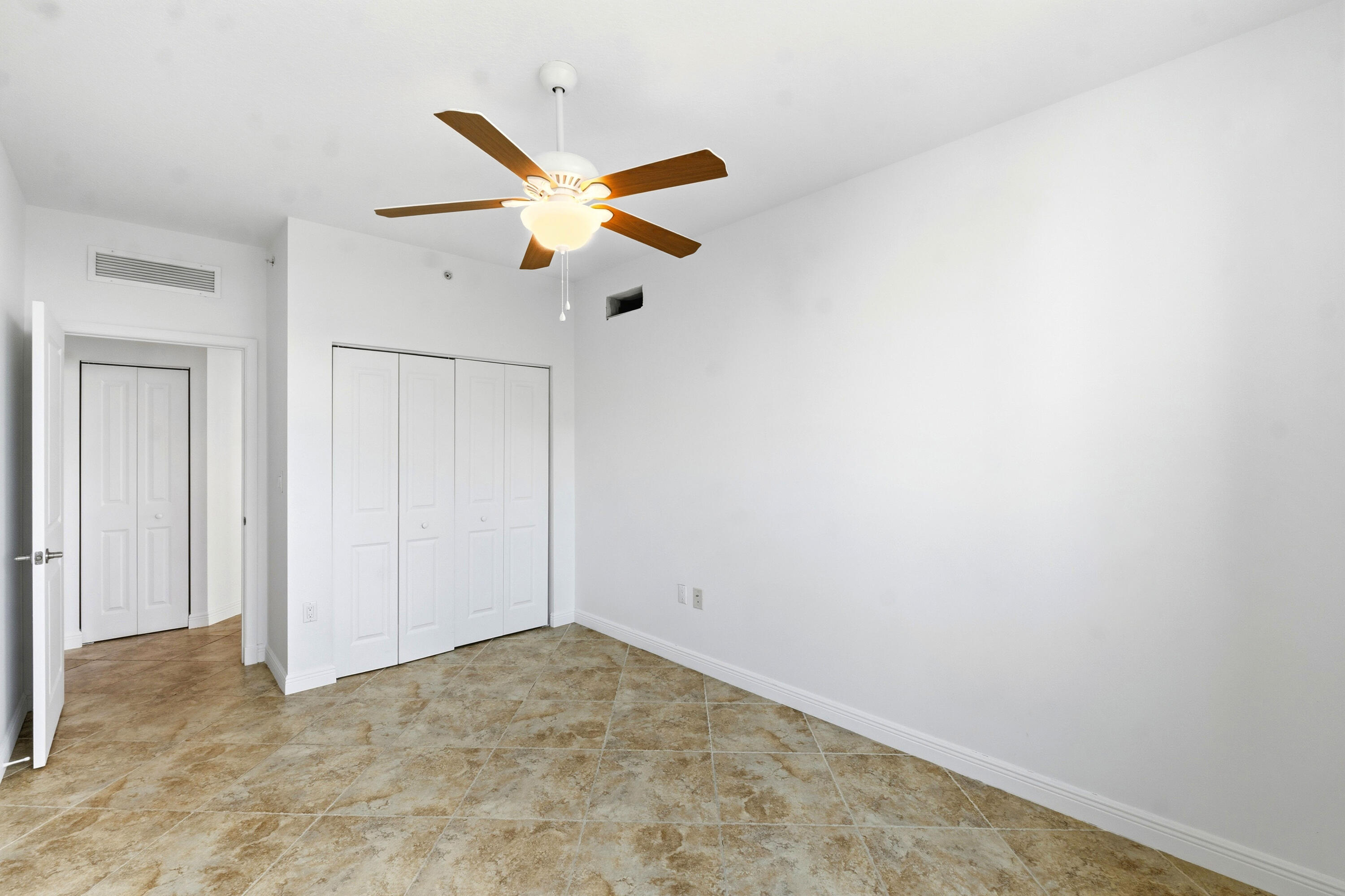 450 N FEDERAL #911, Boynton Beach FL 33435