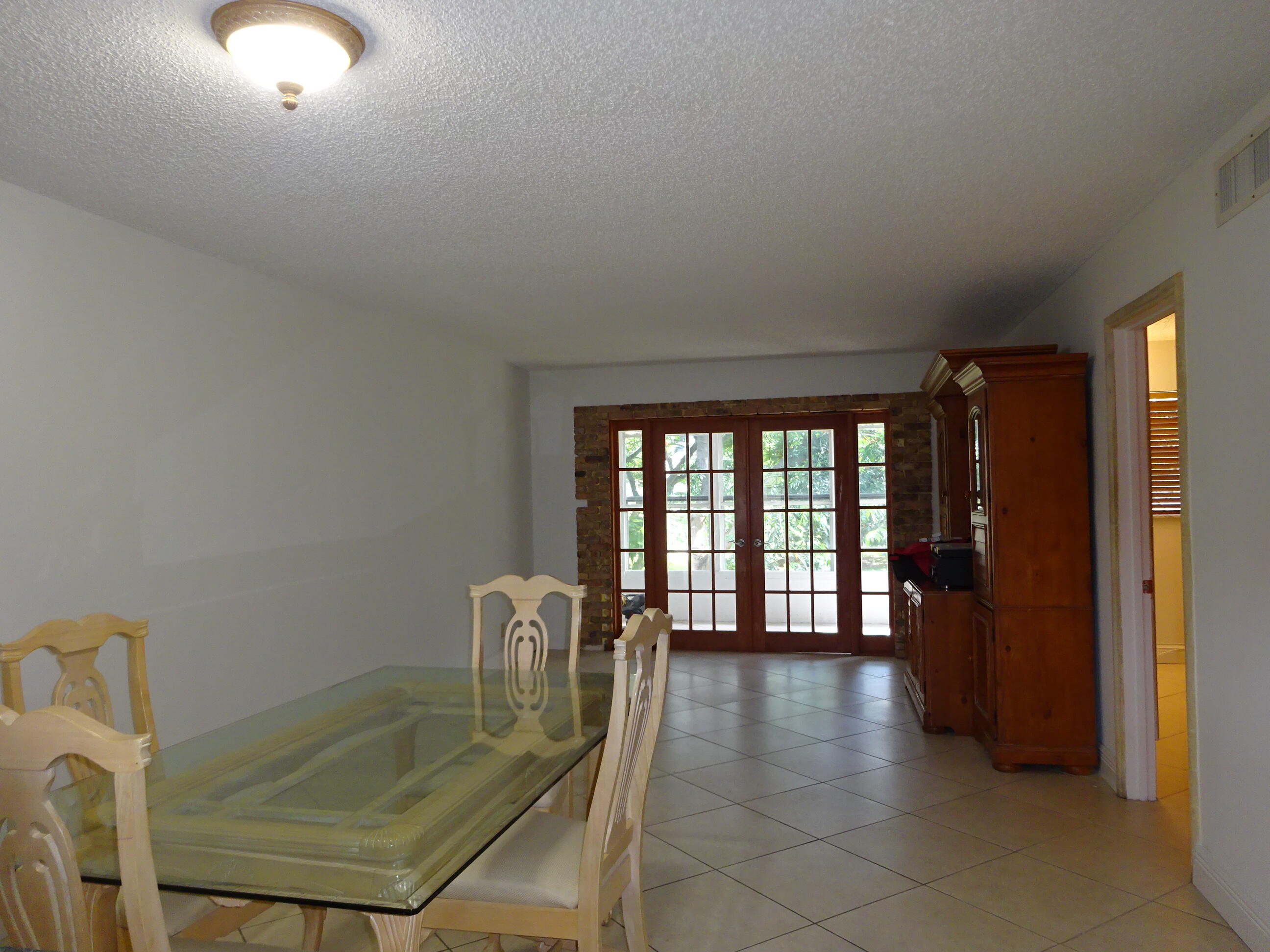 605 S STATE ROAD 7 #2D, Margate FL 33068