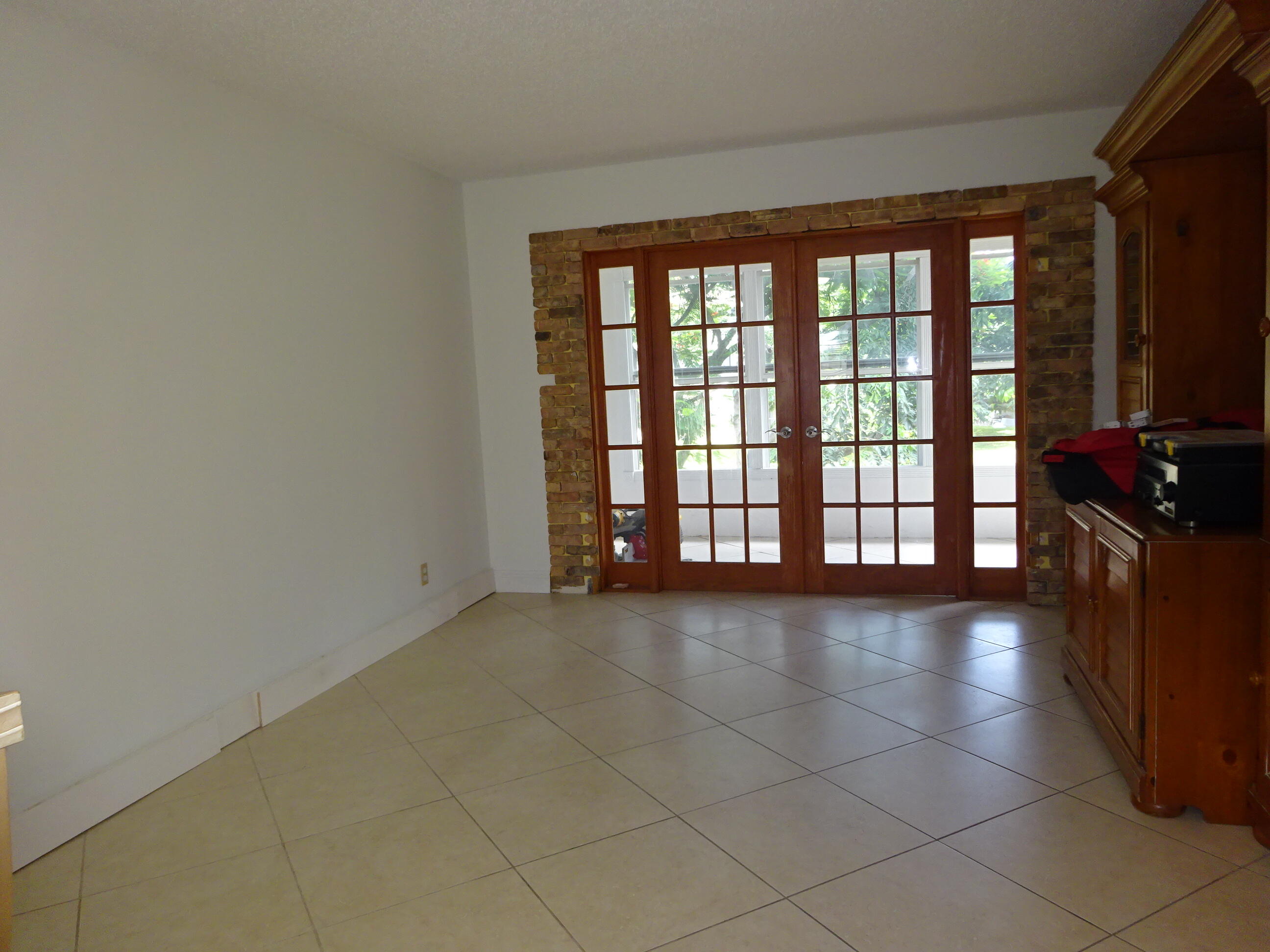 605 S STATE ROAD 7 #2D, Margate FL 33068