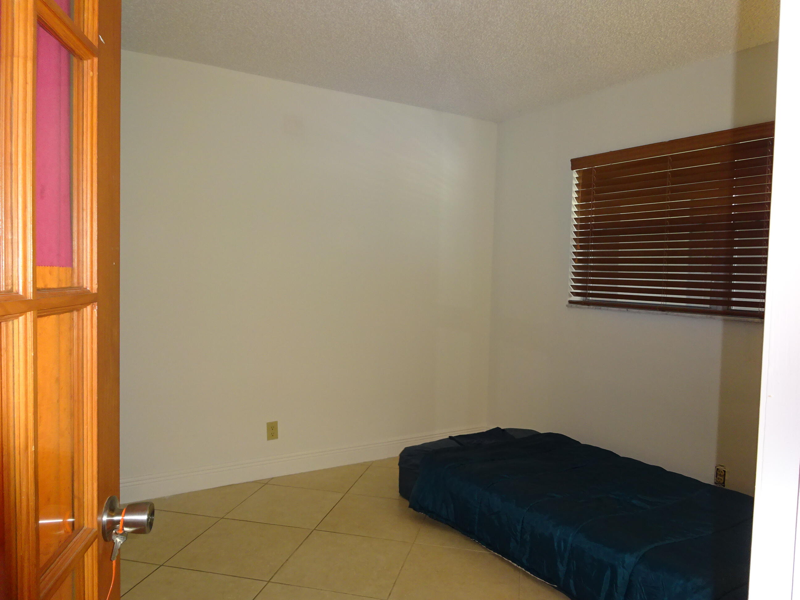 605 S STATE ROAD 7 #2D, Margate FL 33068