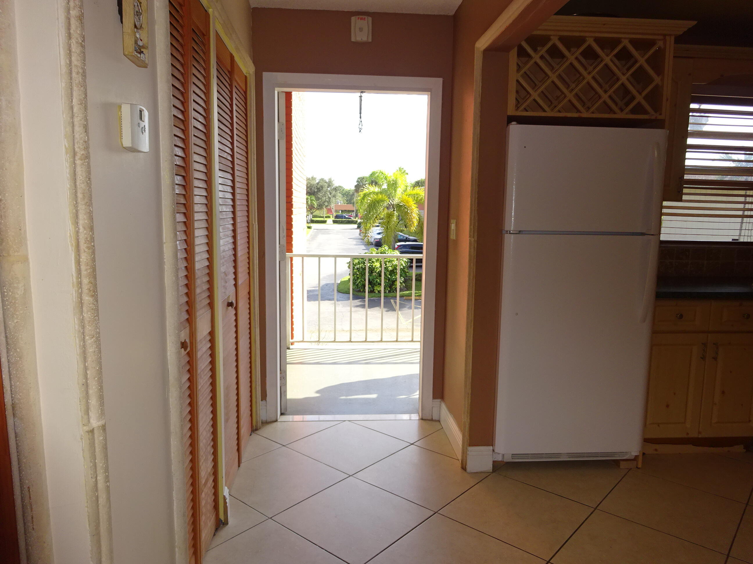 605 S STATE ROAD 7 #2D, Margate FL 33068