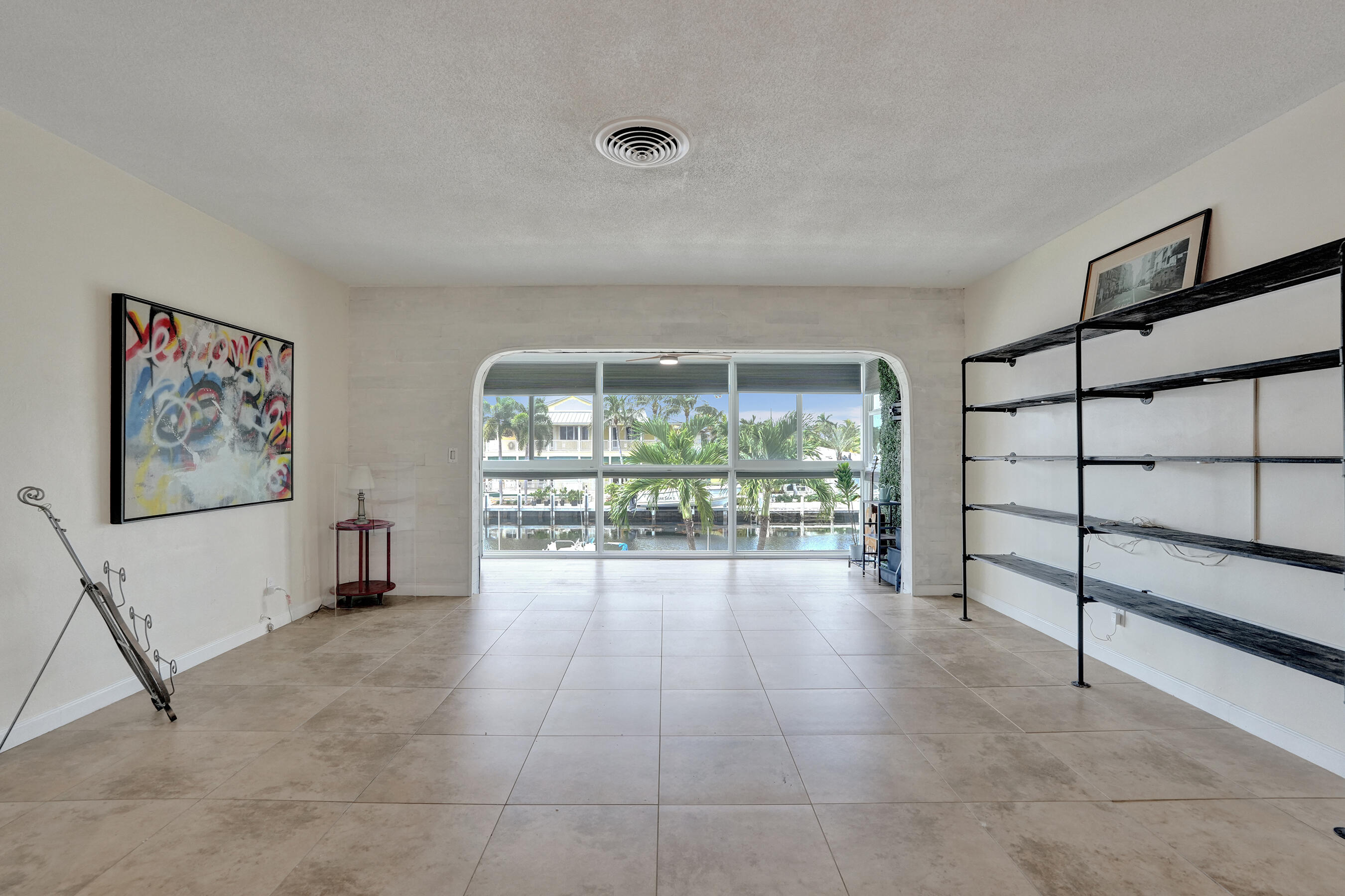 2400 NE 36th #10, Lighthouse Point FL 33064