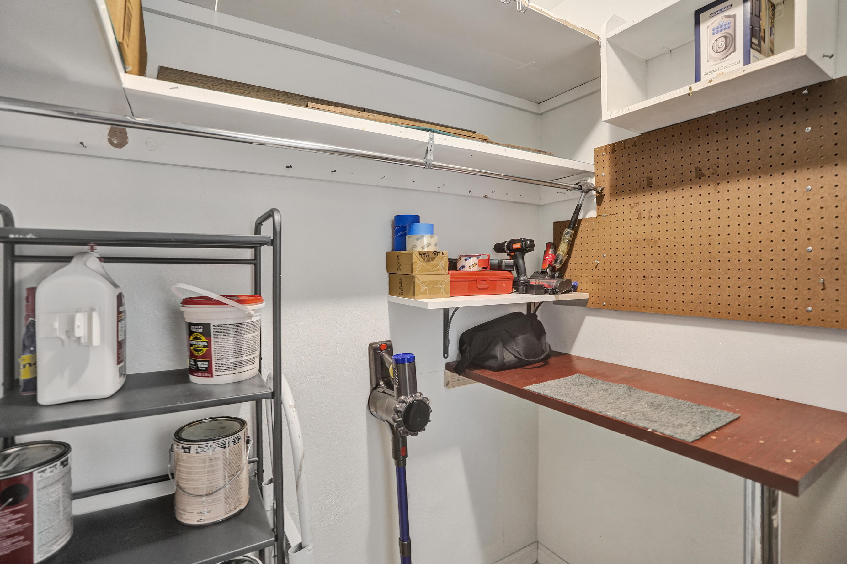 2400 NE 36th #10, Lighthouse Point FL 33064