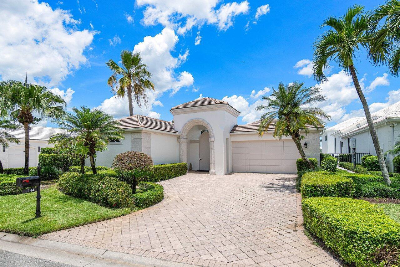 1144 Crystal, Palm Beach Gardens FL 33418