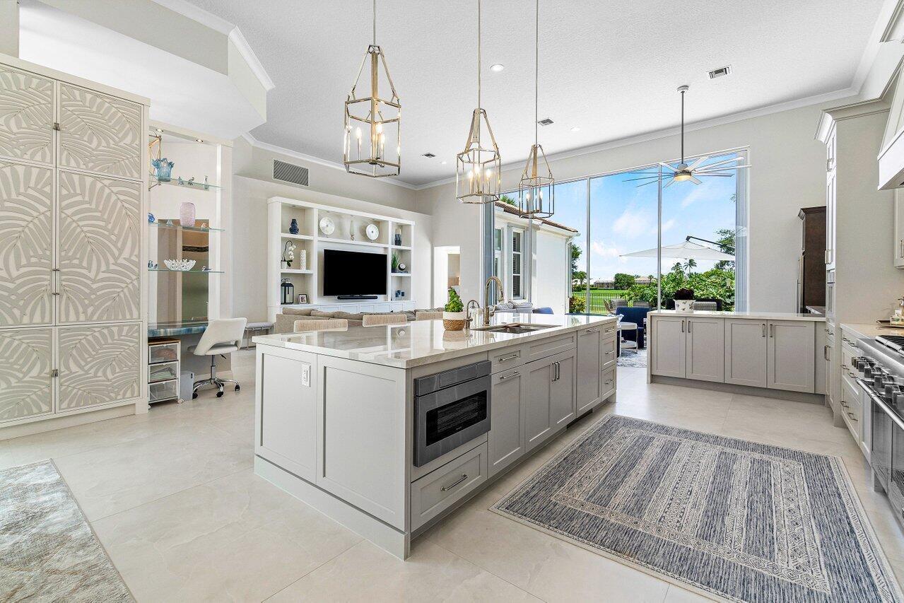 1144 Crystal, Palm Beach Gardens FL 33418