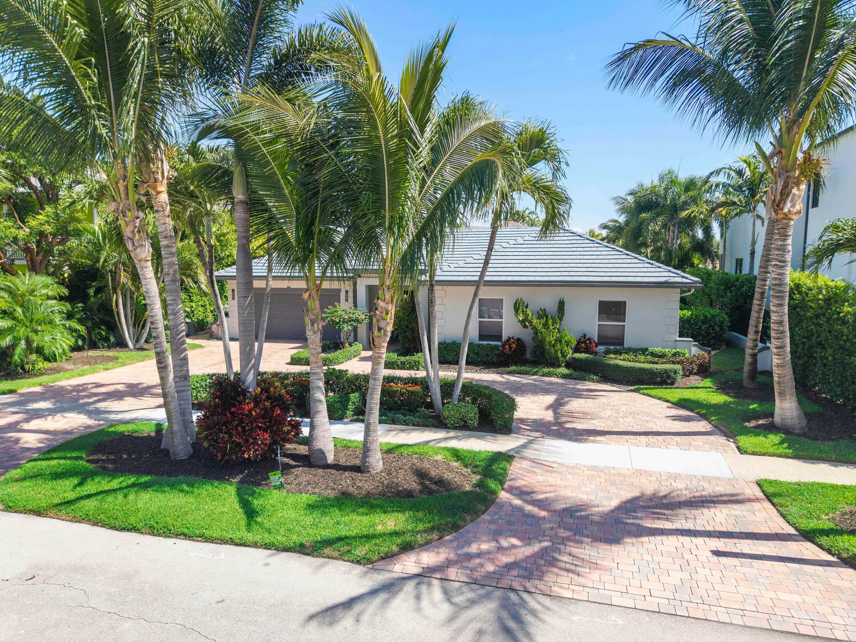 725 NE 36TH, Boca Raton FL 33431