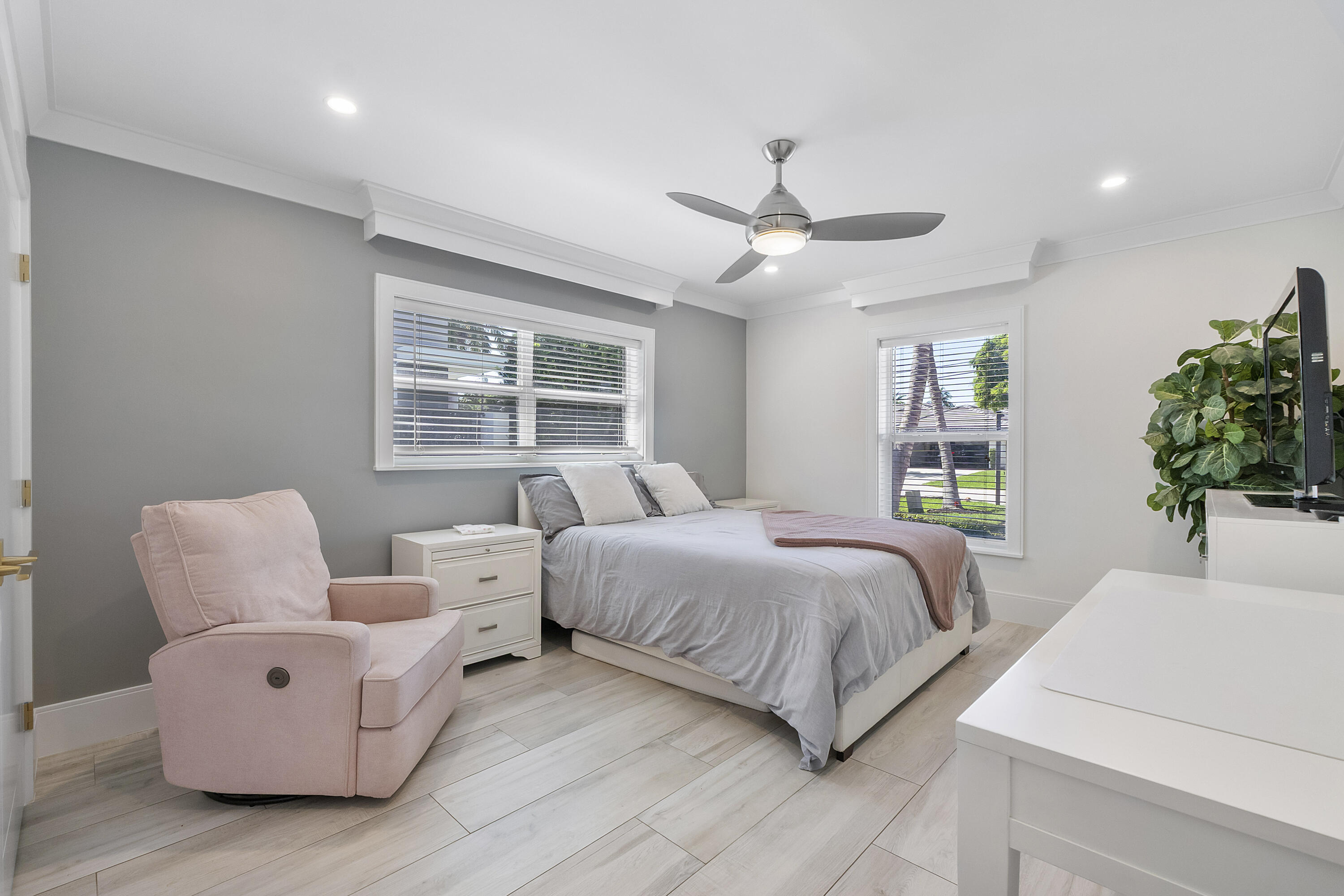 725 NE 36TH, Boca Raton FL 33431