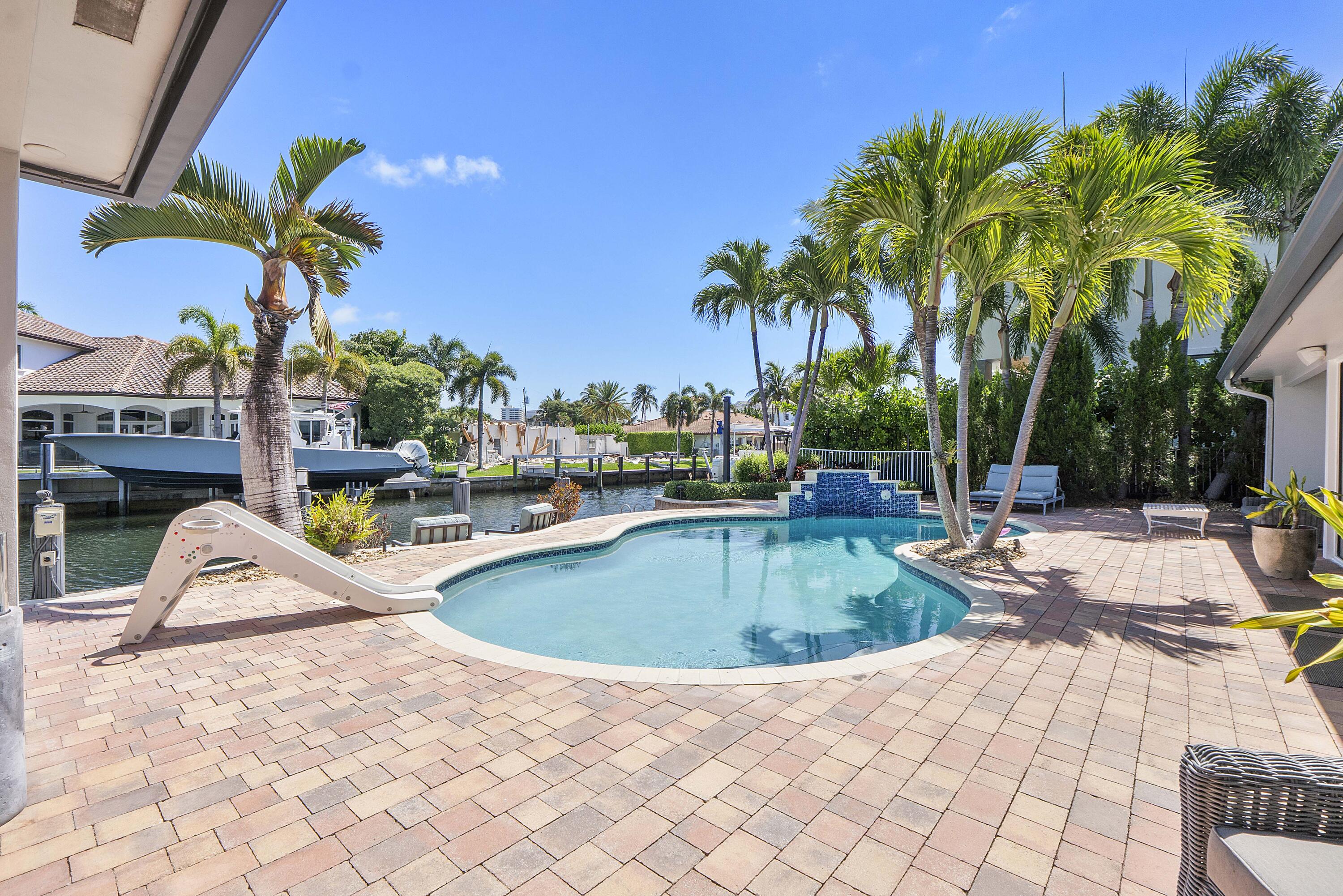 725 NE 36TH, Boca Raton FL 33431