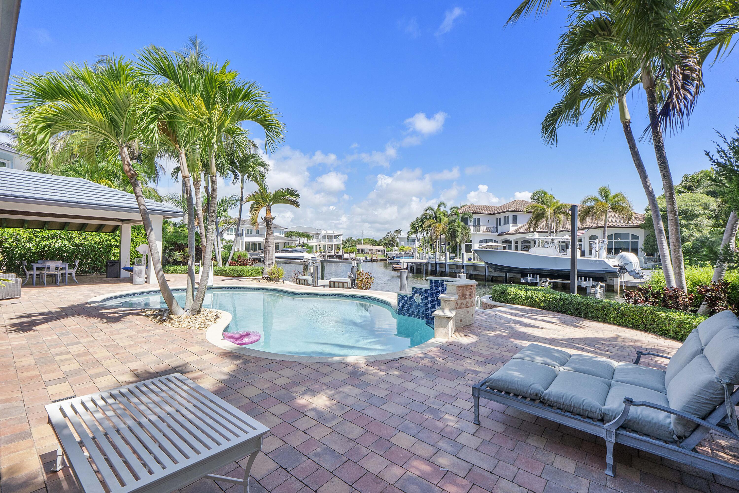 725 NE 36TH, Boca Raton FL 33431