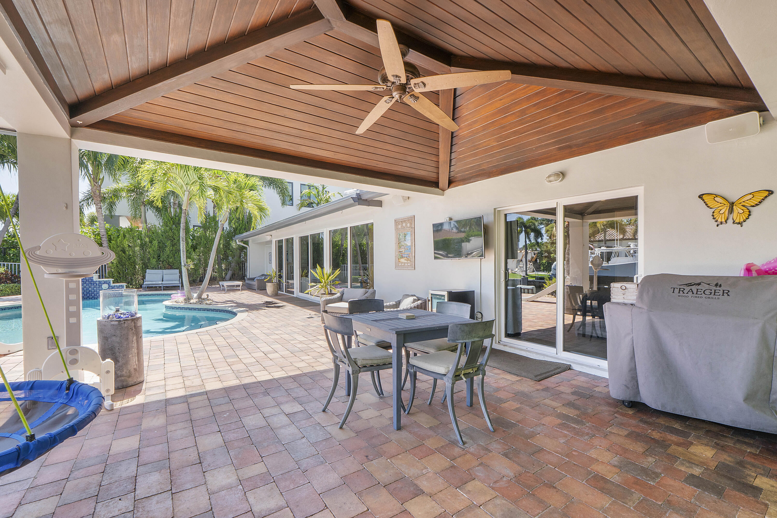 725 NE 36TH, Boca Raton FL 33431