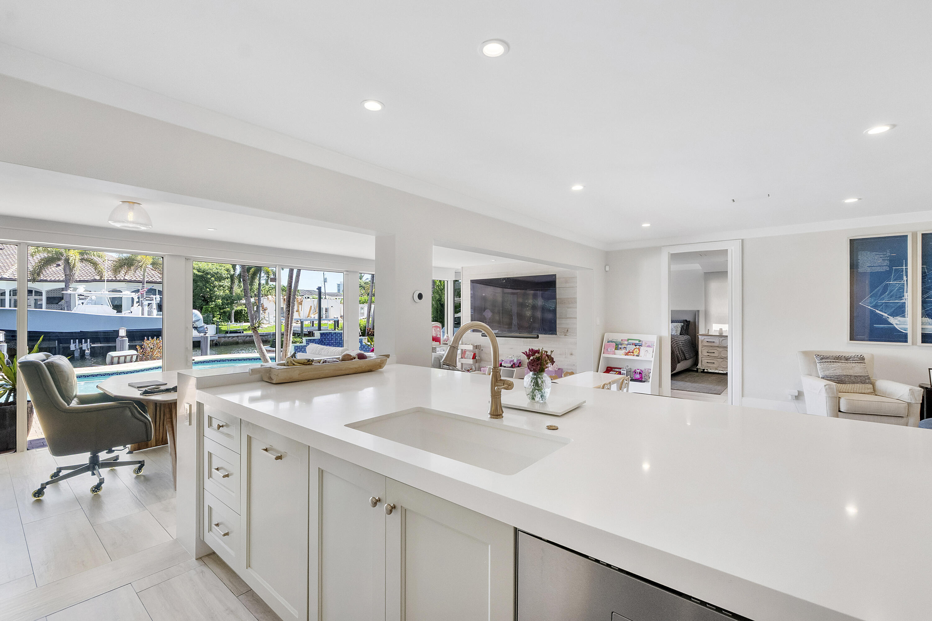 725 NE 36TH, Boca Raton FL 33431