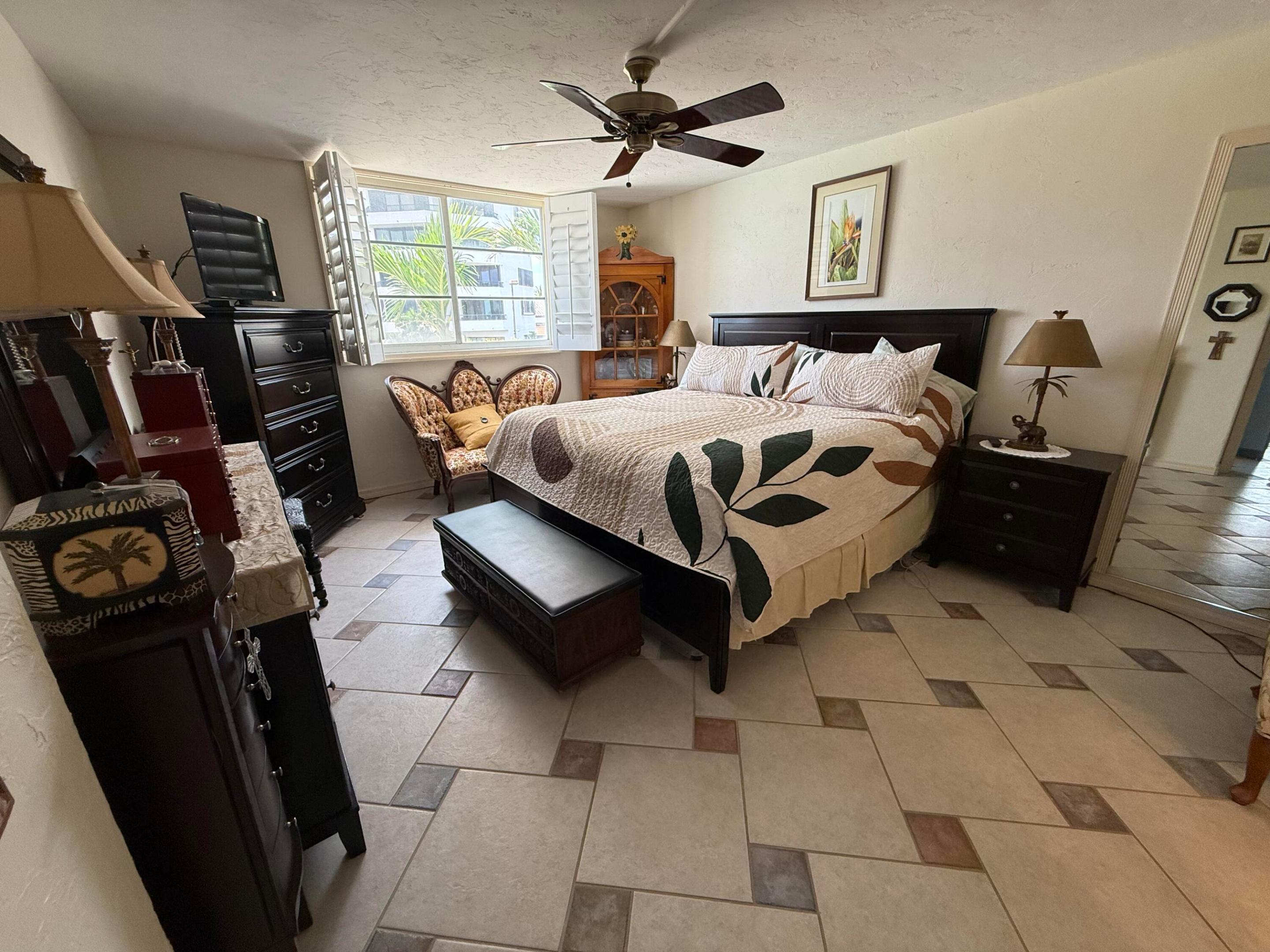 630 OCEAN #215, Juno Beach FL 33408