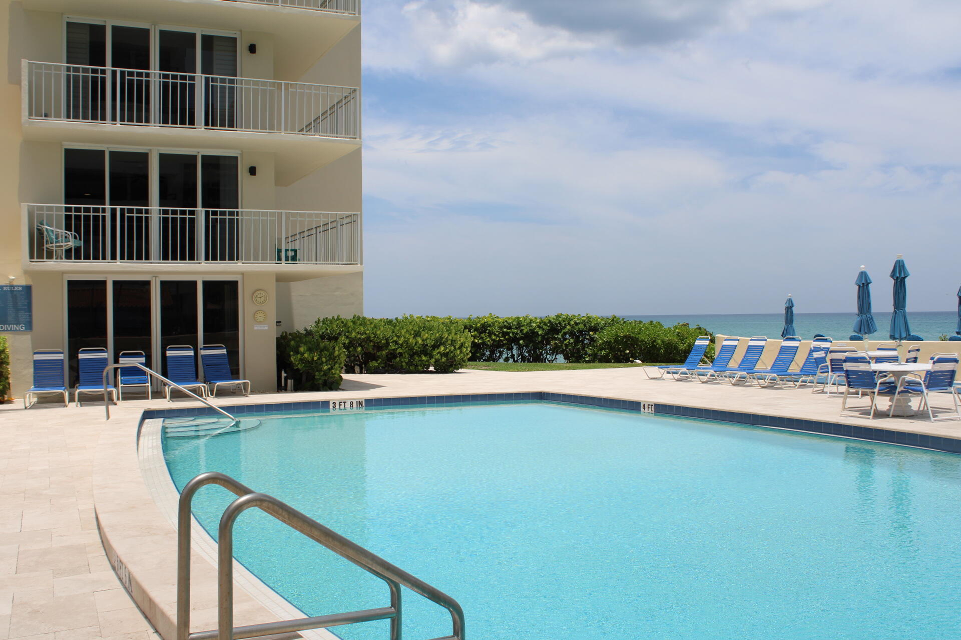 630 OCEAN #215, Juno Beach FL 33408