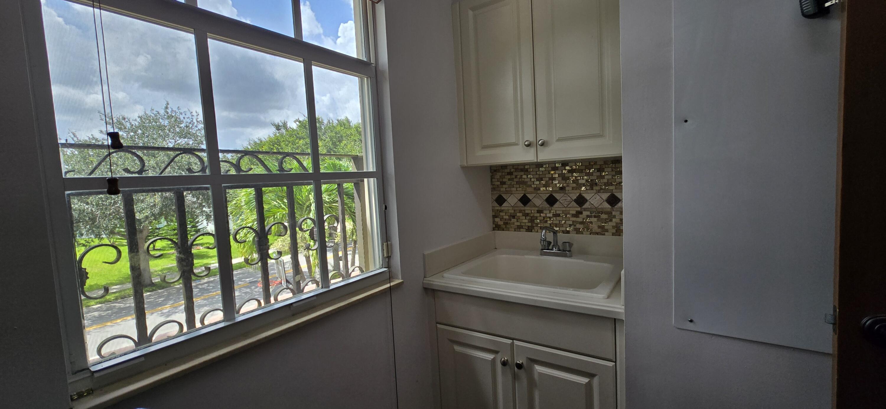 8216 NW 105TH, Parkland FL 33076