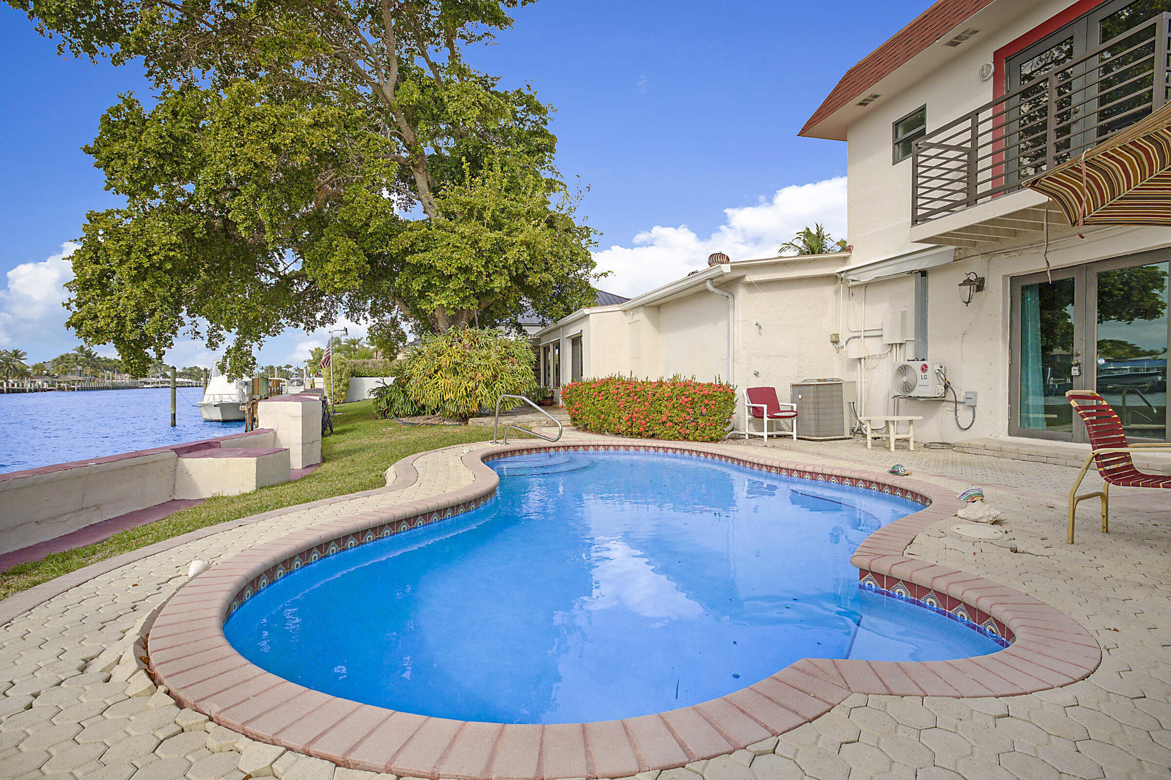 1901 N Riverside #Apt 1, Pompano Beach FL 33062
