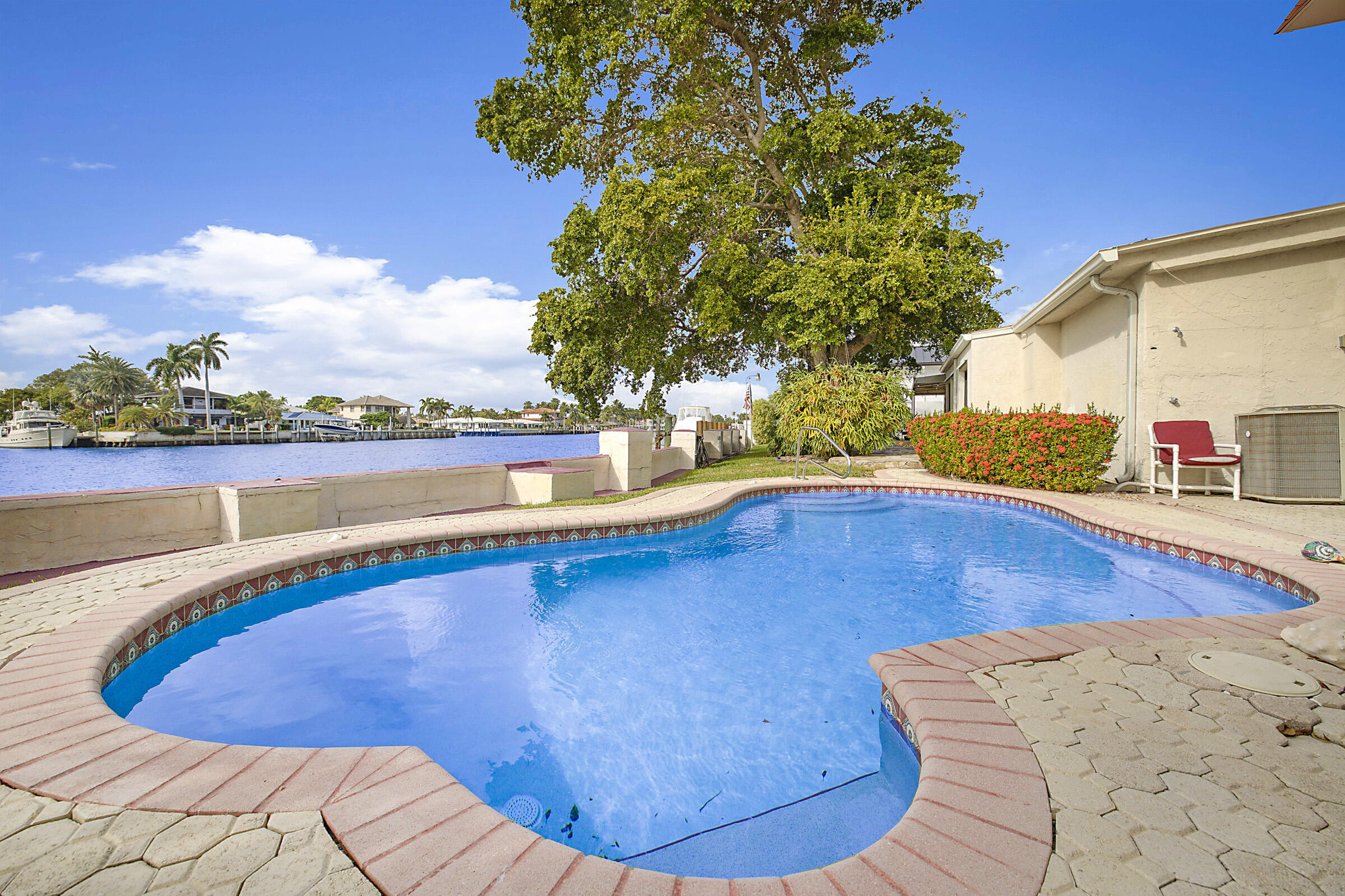 1901 N Riverside #Apt 1, Pompano Beach FL 33062