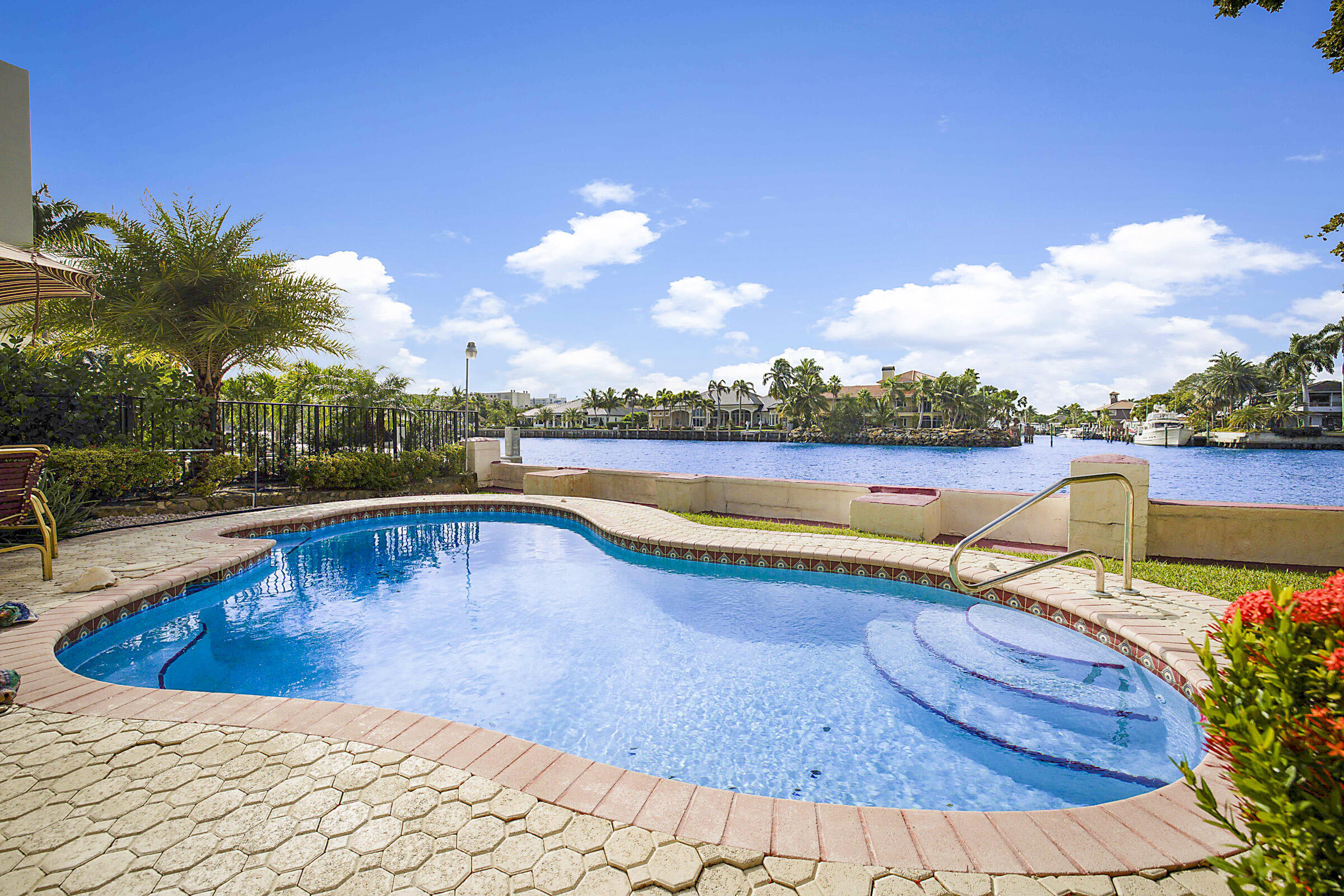 1901 N Riverside #Apt 1, Pompano Beach FL 33062