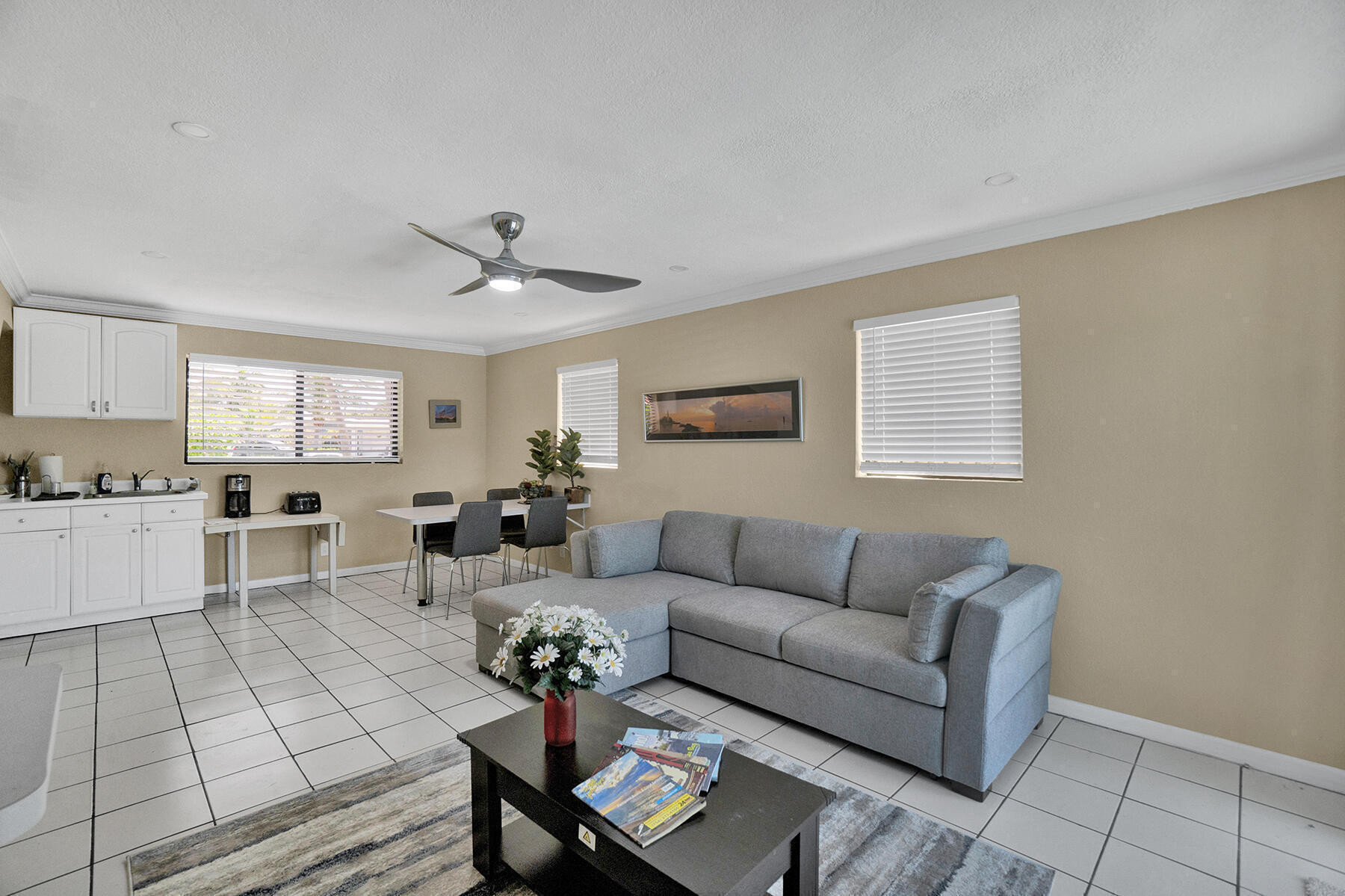 1901 N Riverside #Apt 1, Pompano Beach FL 33062