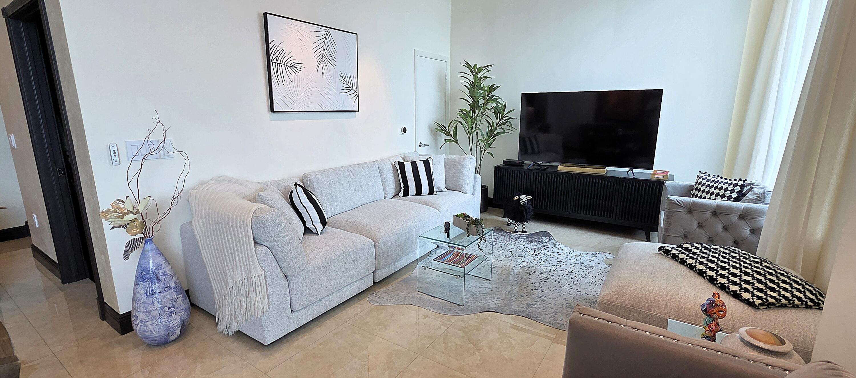 951 Brickell #4308, Miami FL 33131
