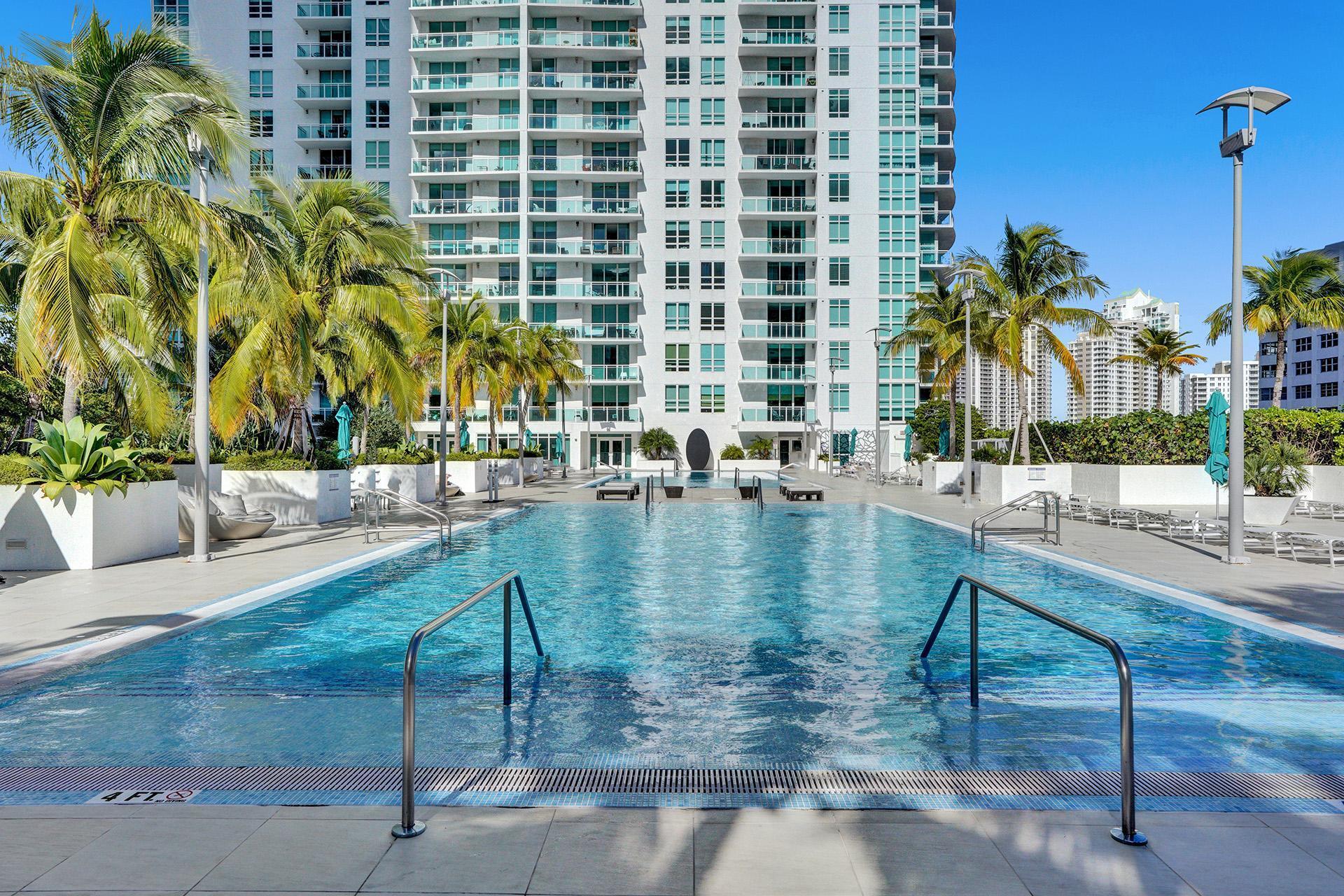 951 Brickell #4308, Miami FL 33131