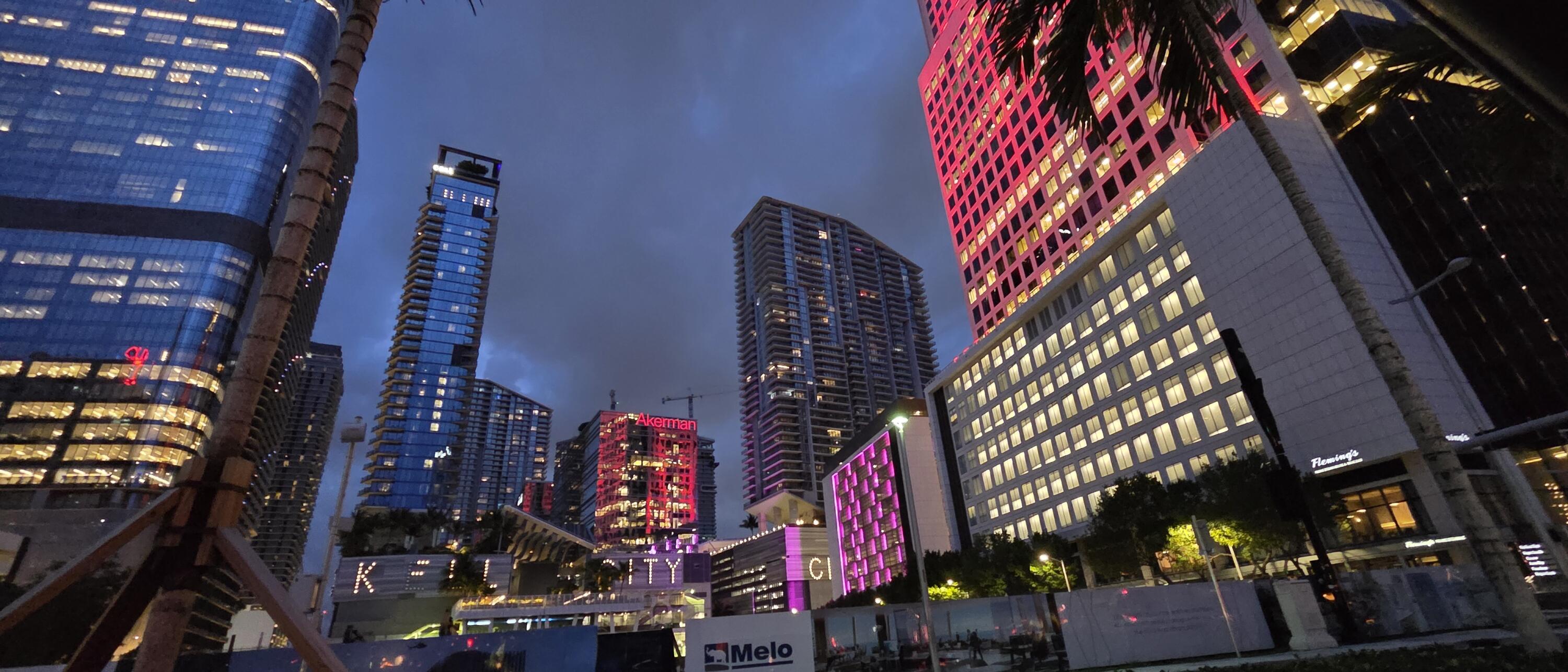 951 Brickell #4308, Miami FL 33131