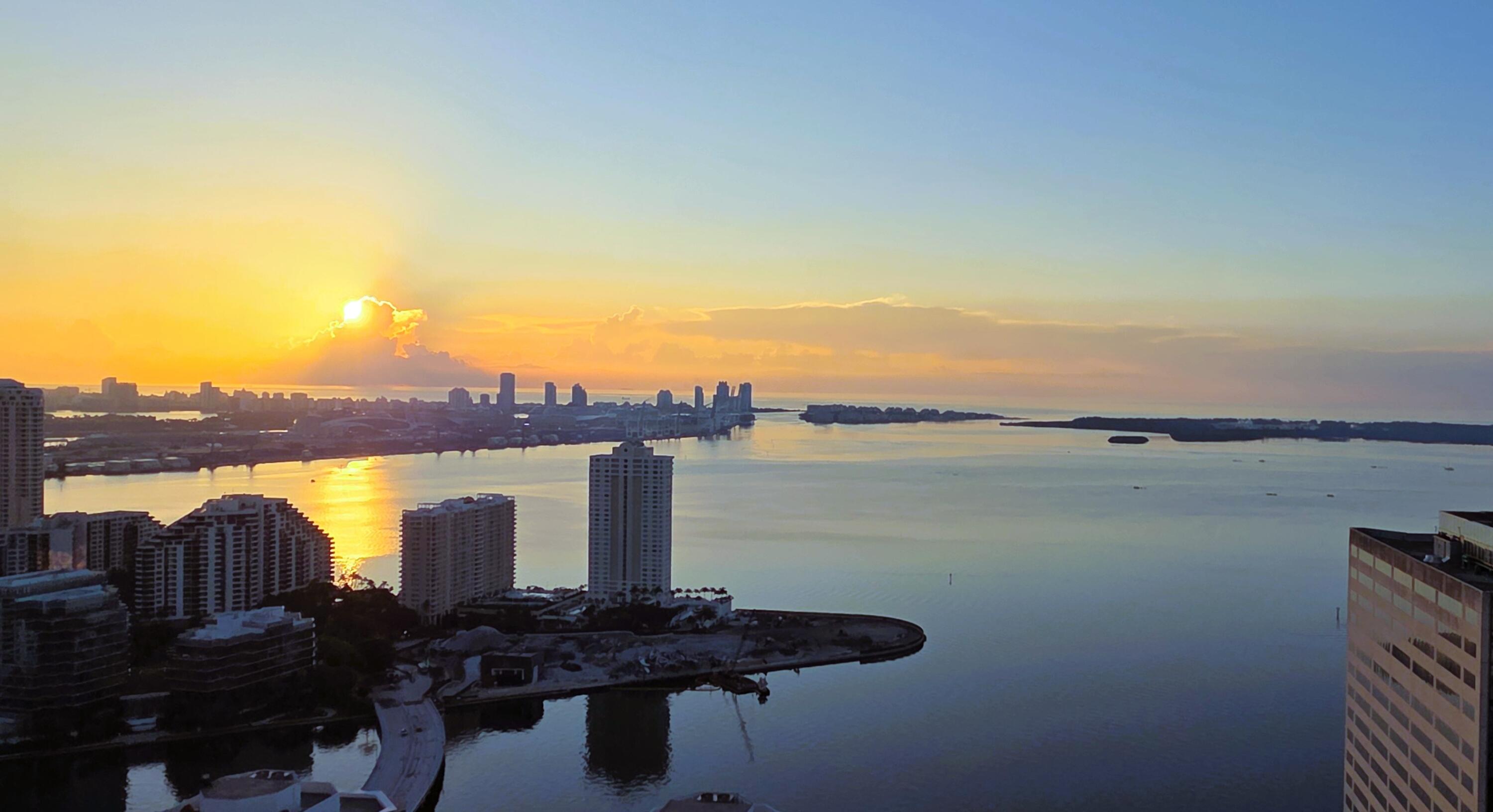 951 Brickell #4308, Miami FL 33131