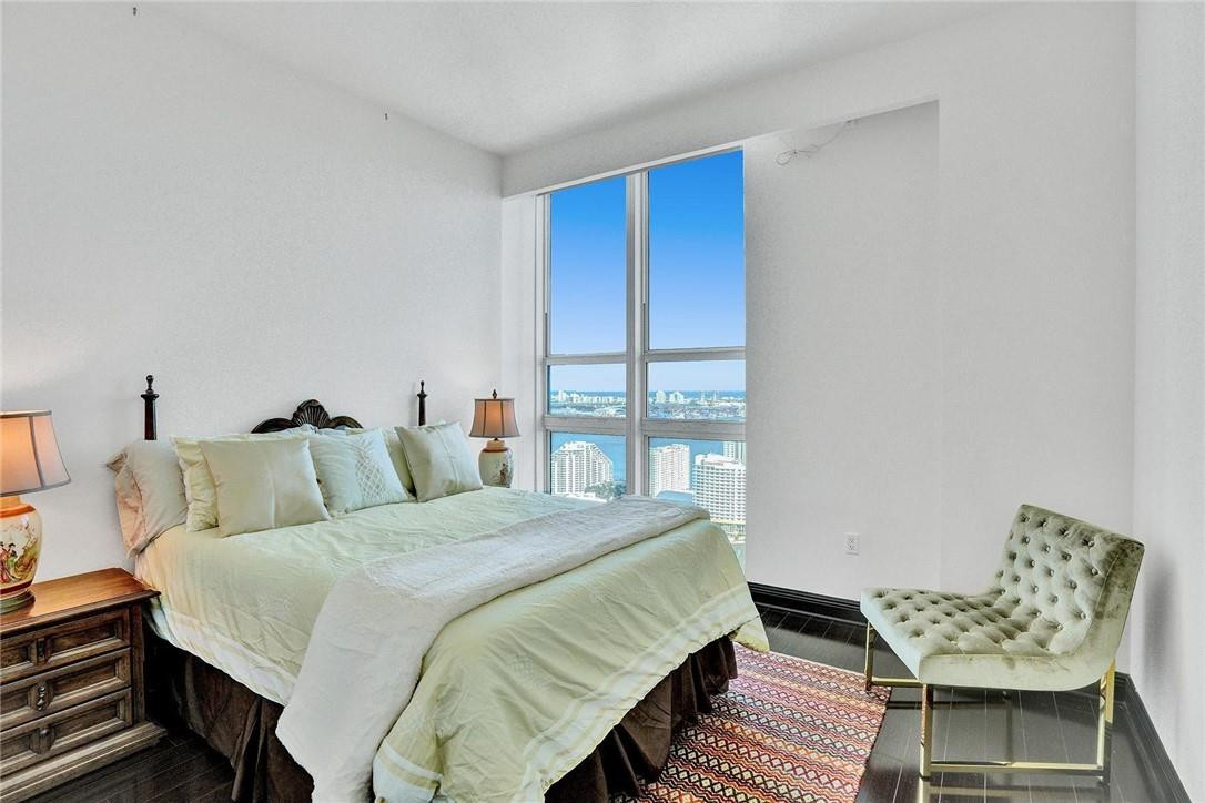 951 Brickell #4308, Miami FL 33131