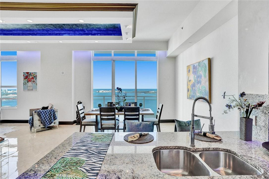 951 Brickell #4308, Miami FL 33131