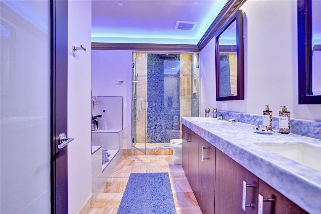 951 Brickell #4308, Miami FL 33131