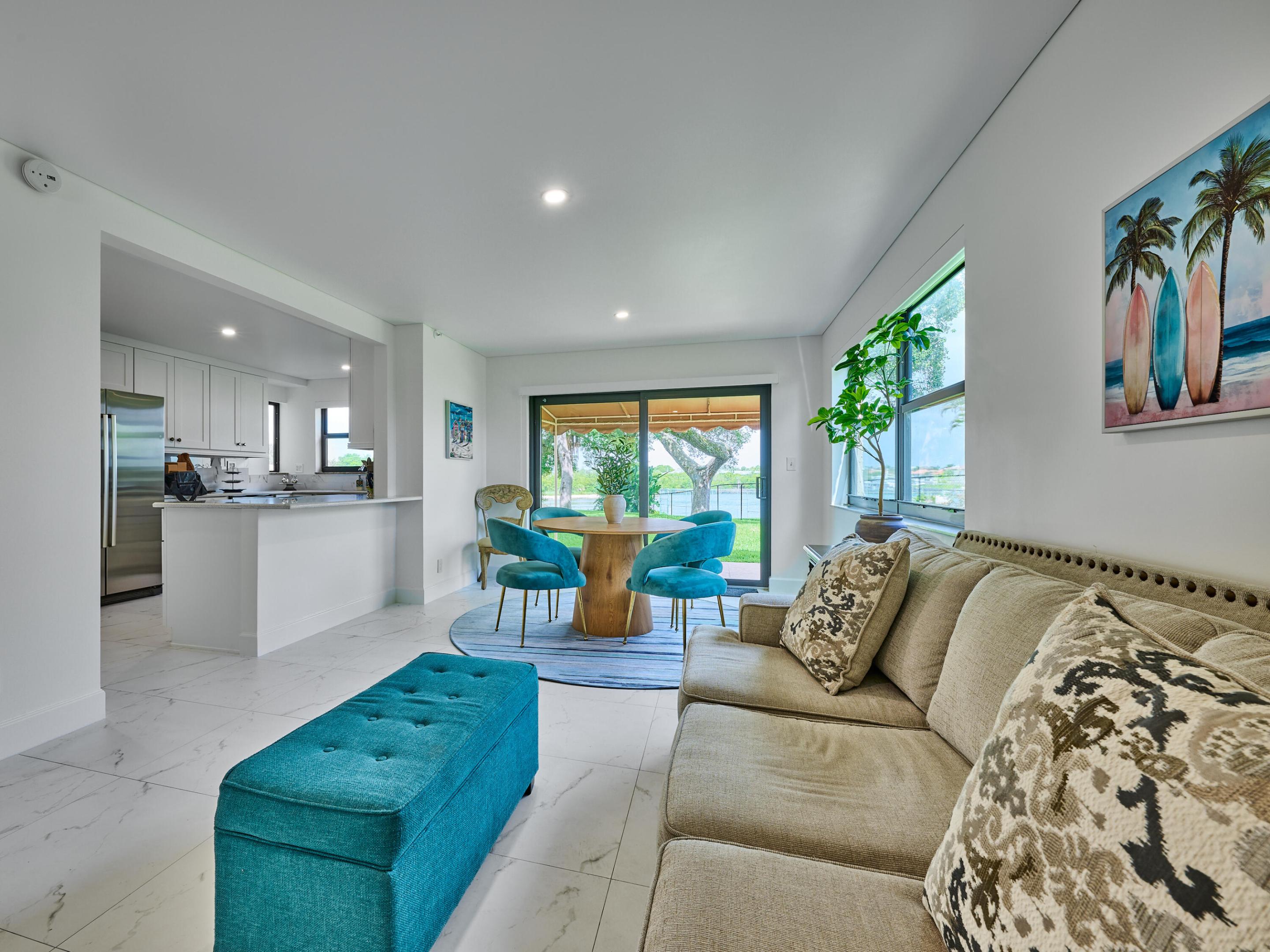 374 Golfview #106, North Palm Beach FL 33408