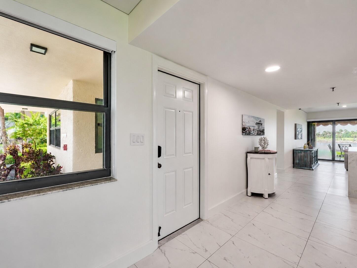 374 Golfview #106, North Palm Beach FL 33408