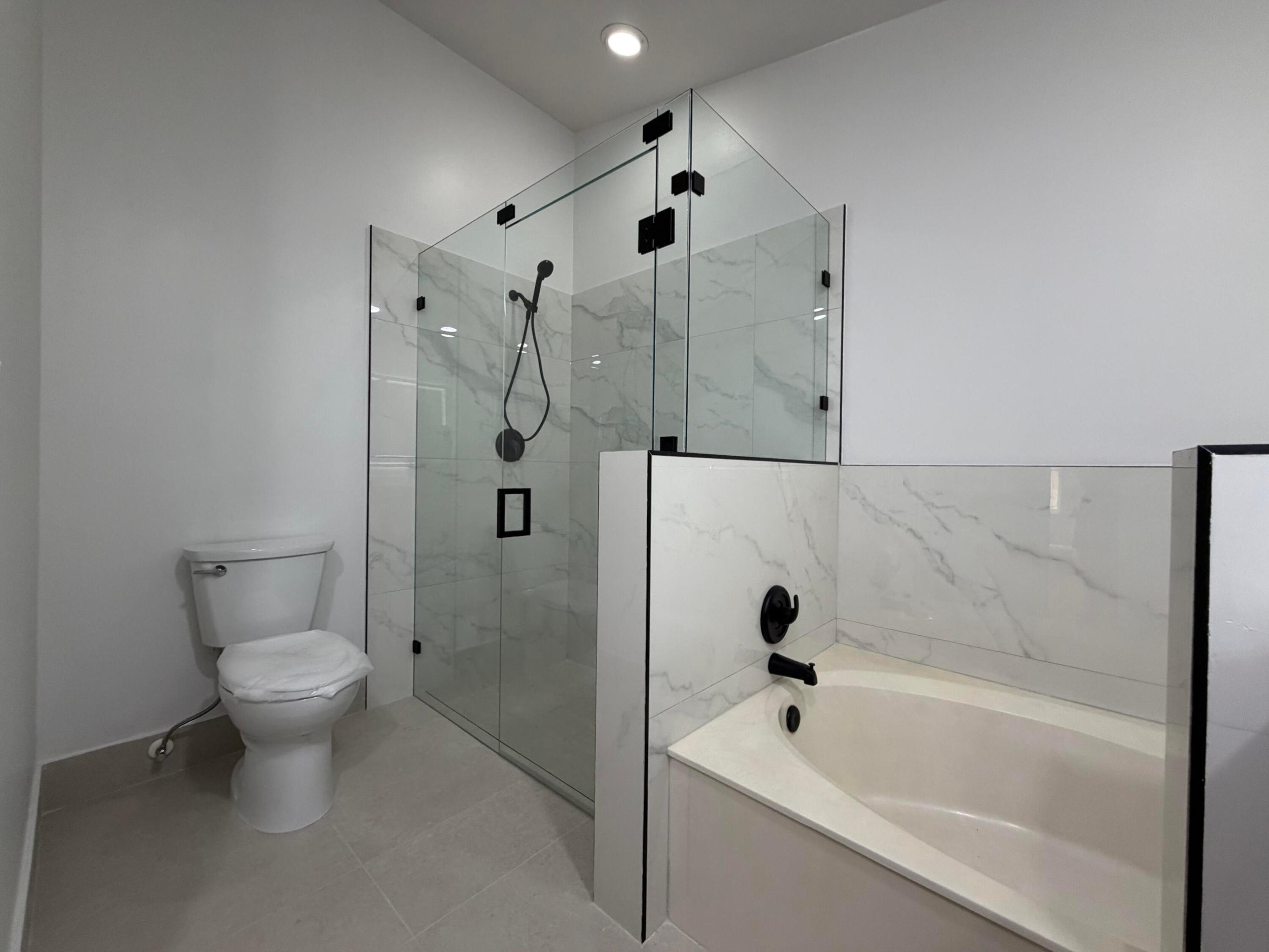 3386 Treasure, Margate FL 33063